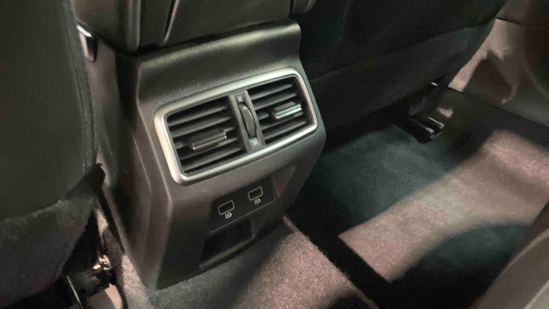 RENAULT MEGANE IV ESTATE TCe 140 EDC Techno - 5P