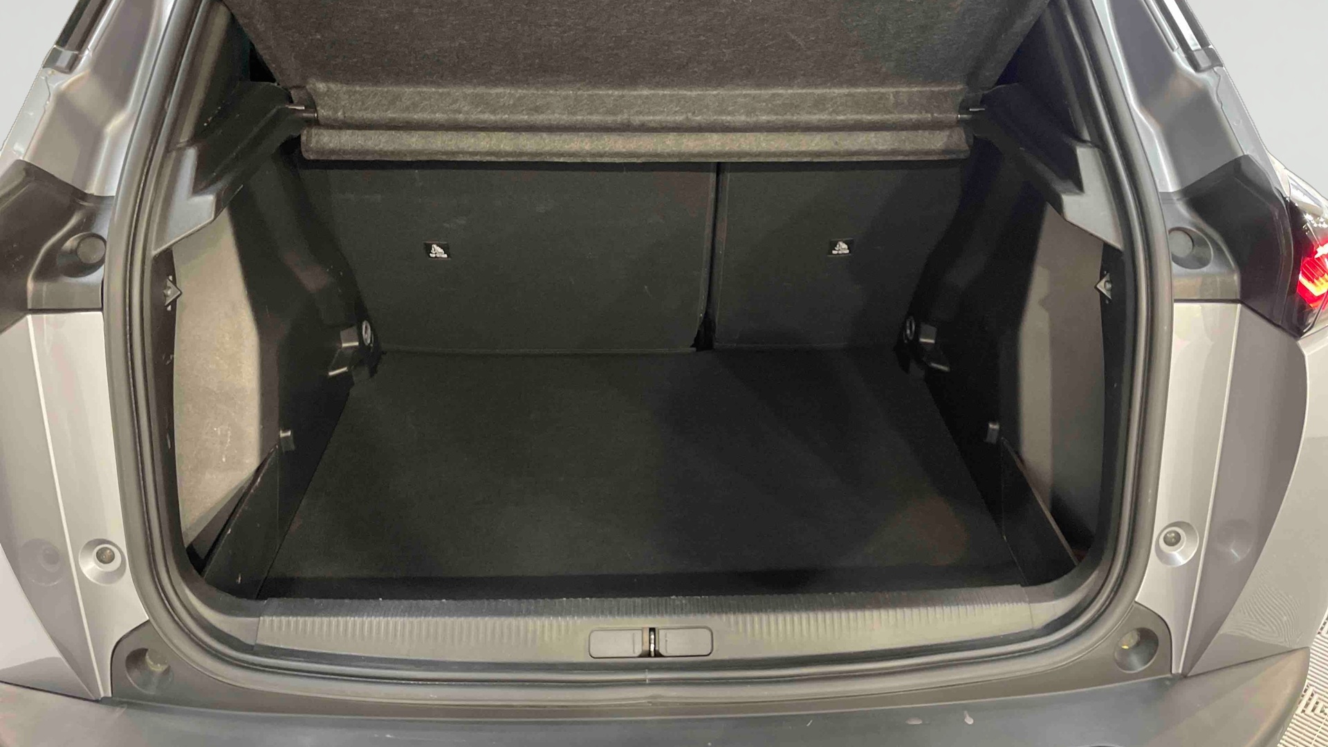 PEUGEOT 2008 PureTech 130 S&S EAT8 Allure - 5P