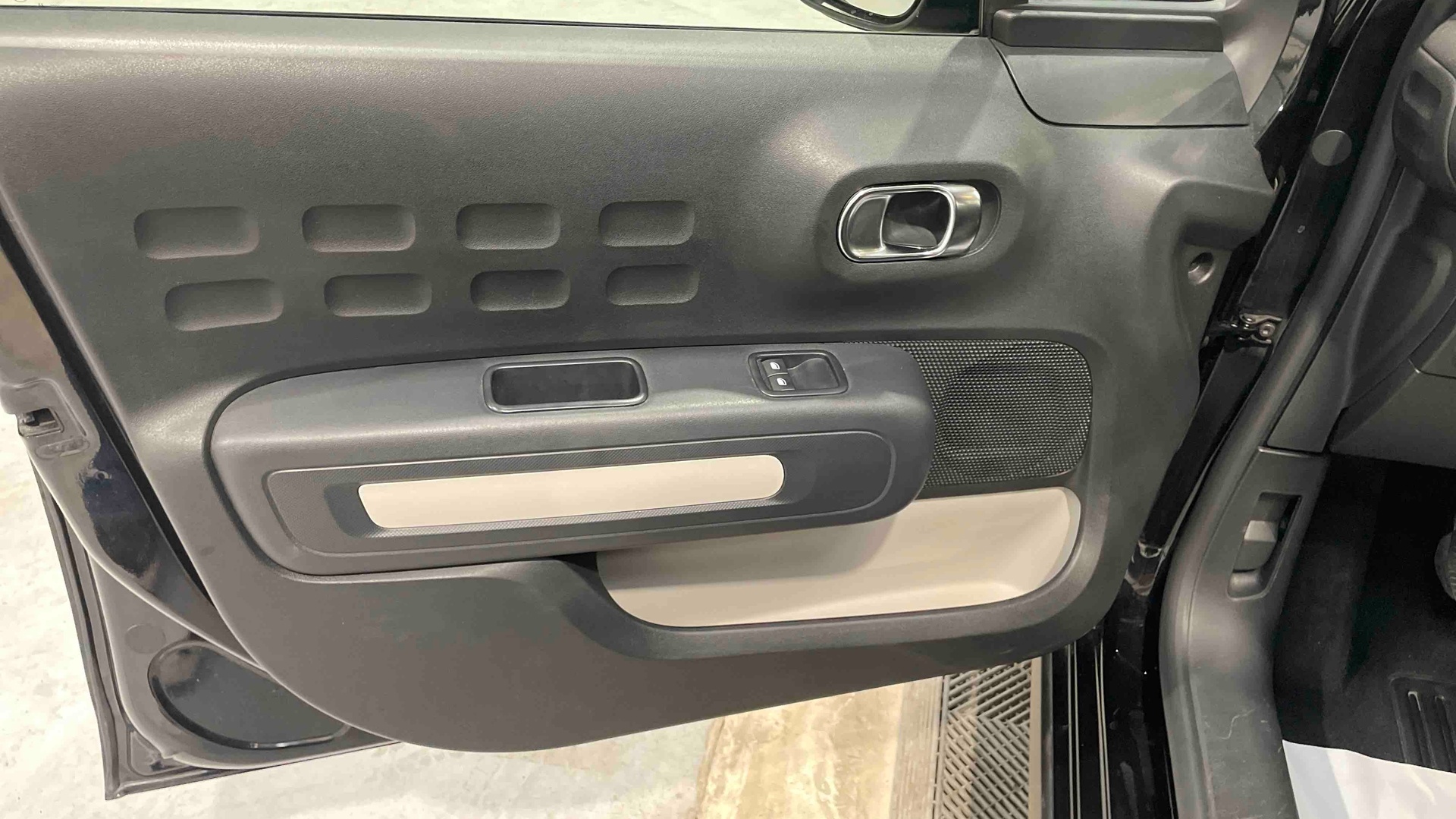 CITROEN C3 PureTech 110 S&S BVM6 C-Series - 5P