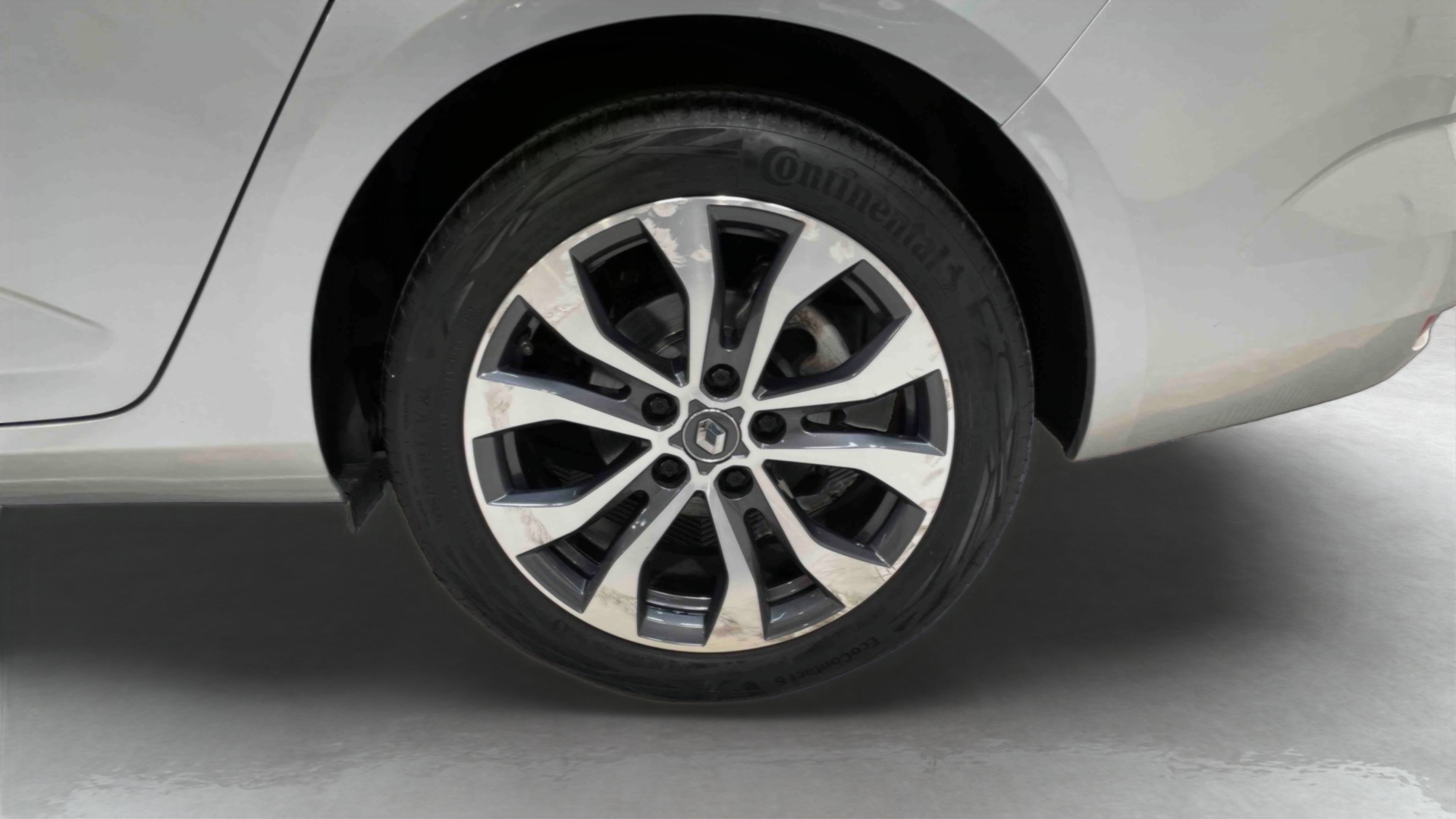 RENAULT MEGANE IV ESTATE TCe 140 EDC Techno - 5P
