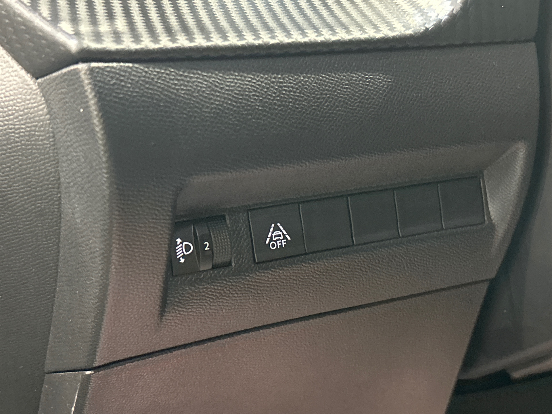PEUGEOT 2008 PACK PT 130 S&S BVM6