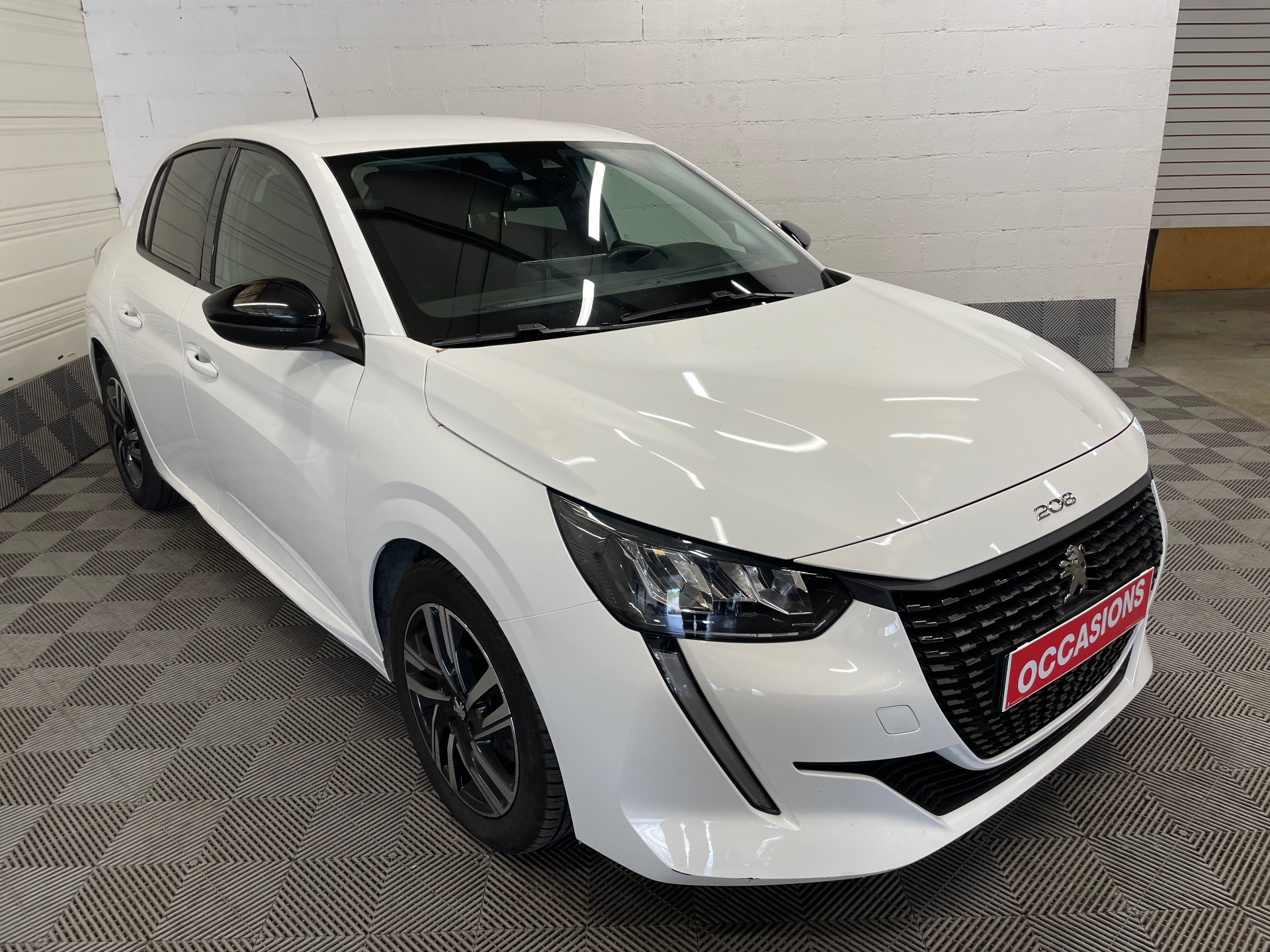 PEUGEOT 208 ALLURE PURETECH 100 BVM