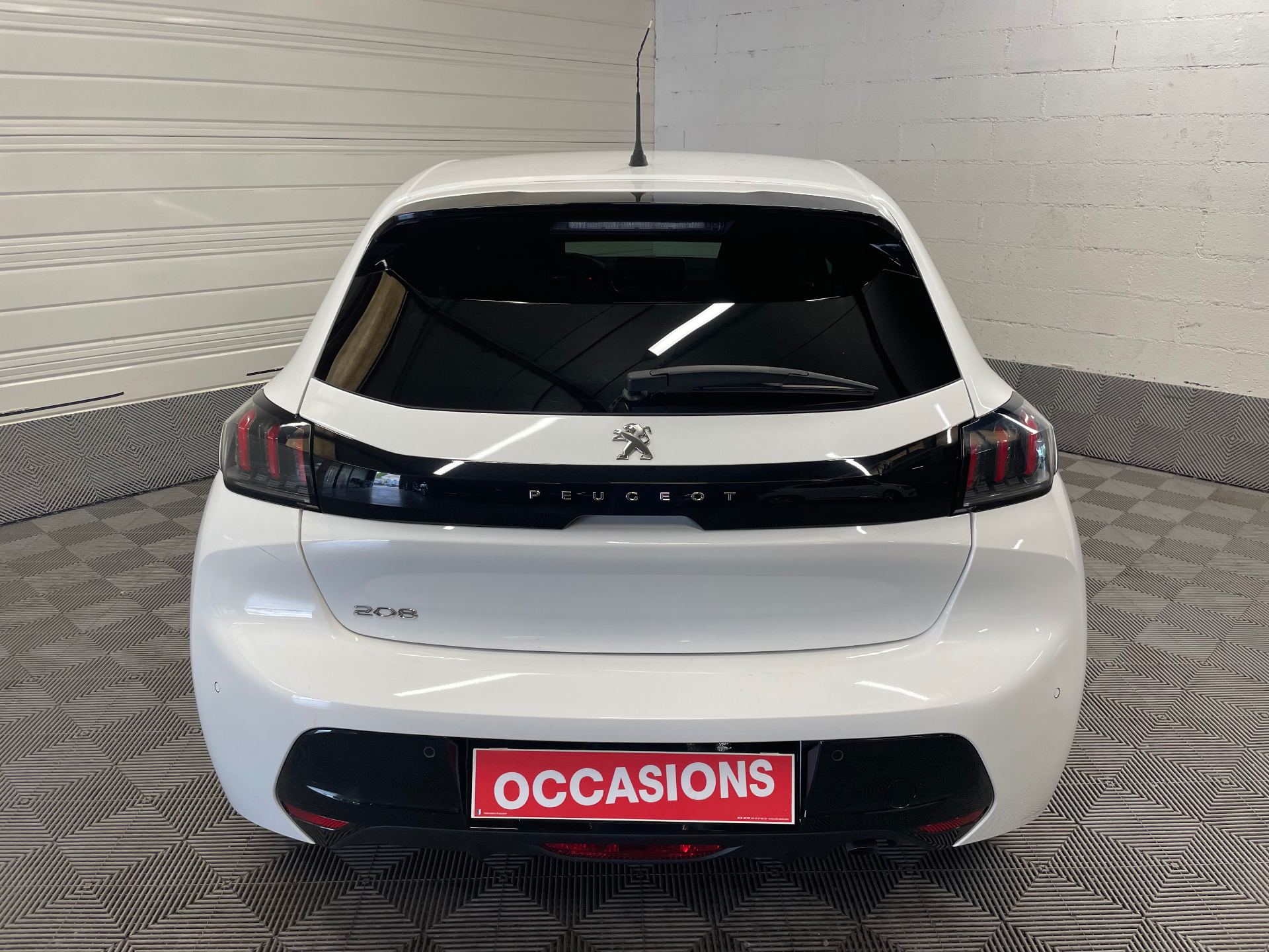 PEUGEOT 208 ALLURE PURETECH 100 BVM