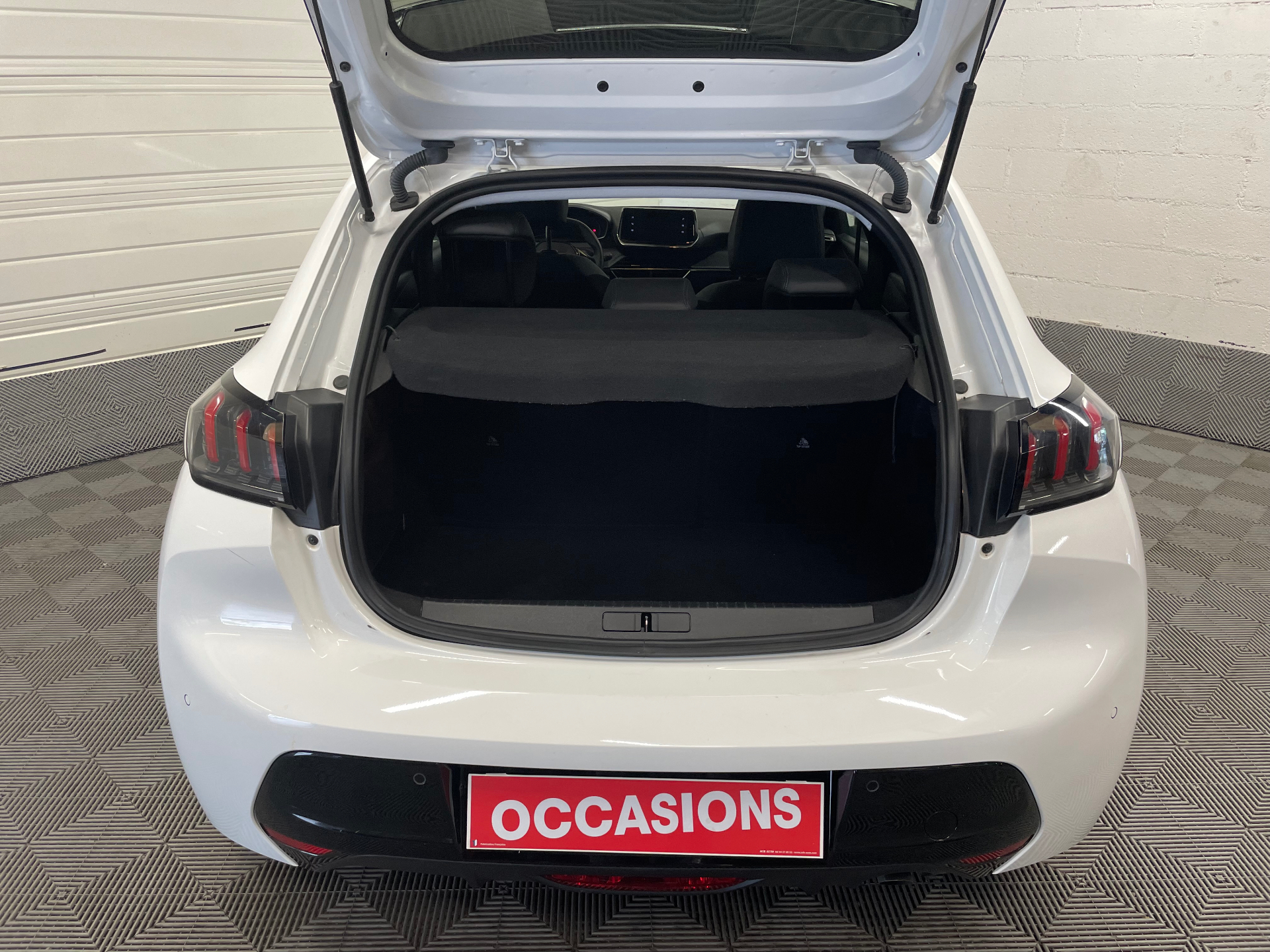 PEUGEOT 208 ALLURE PURETECH 100 BVM