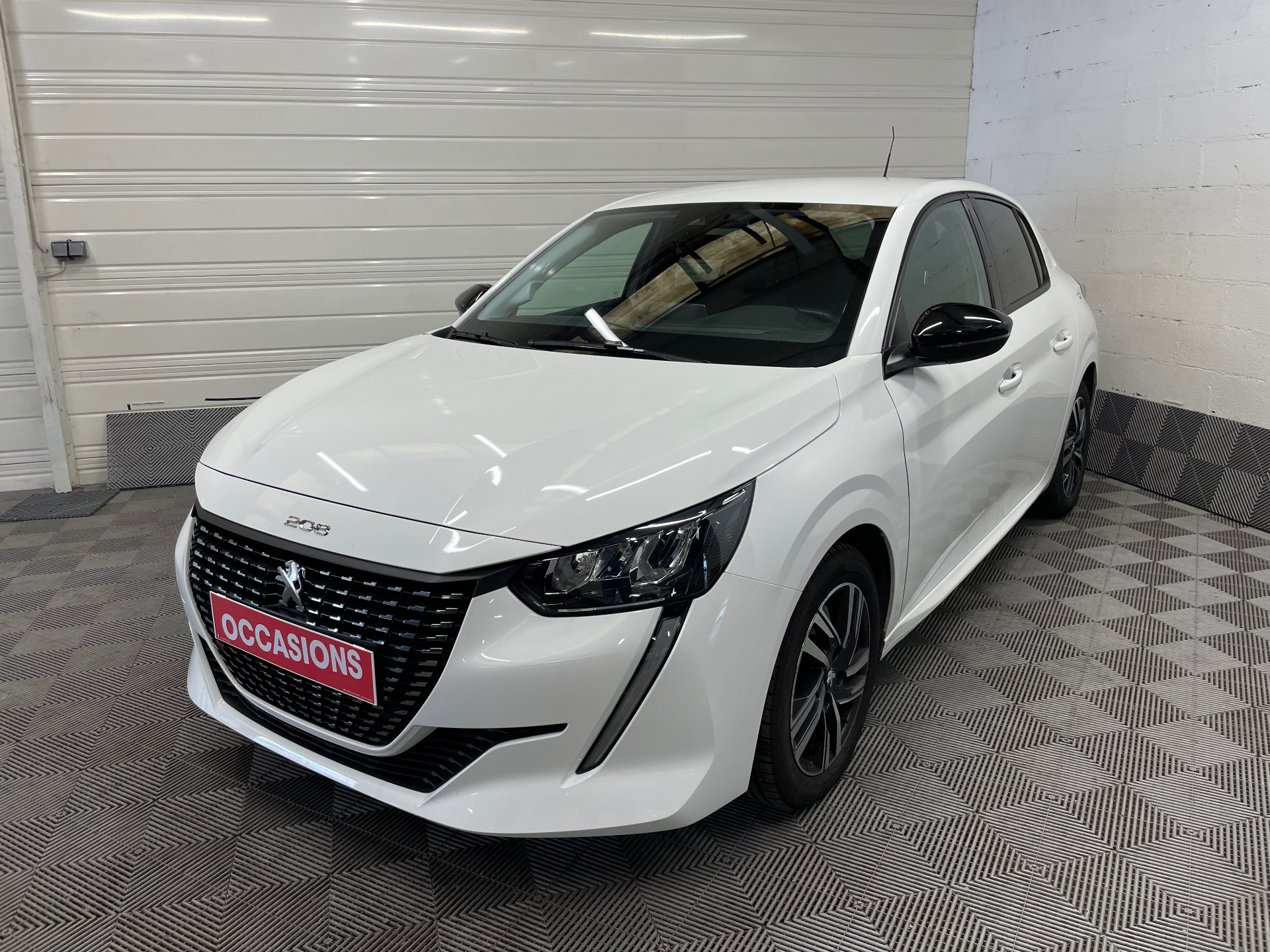 PEUGEOT 208 ALLURE PURETECH 100 BVM