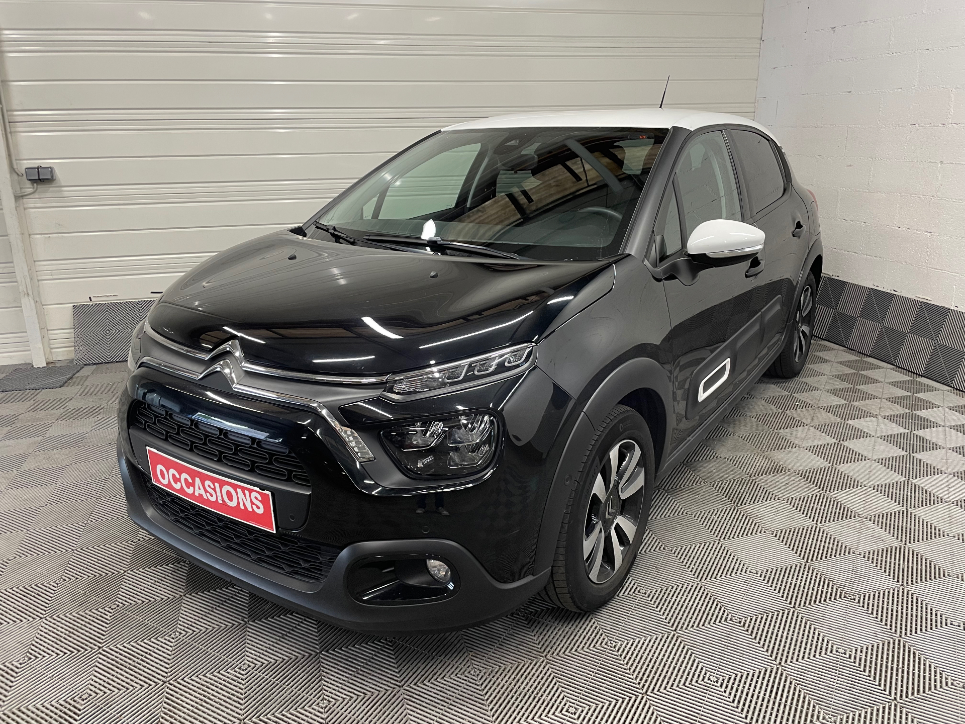CITROEN C3 PureTech 110 S&S BVM6 Shine