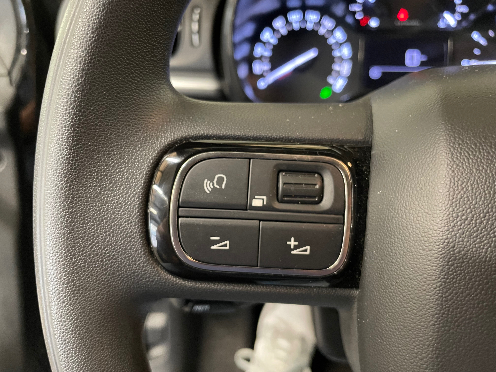 CITROEN C3 PureTech 110 S&S BVM6 Shine
