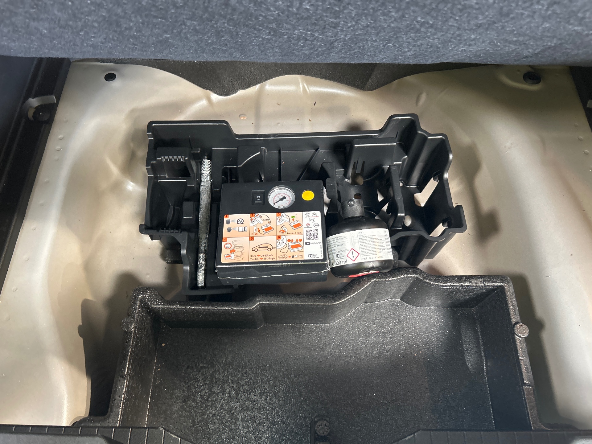 PEUGEOT 2008 PACK PT 130 S&S BVM6