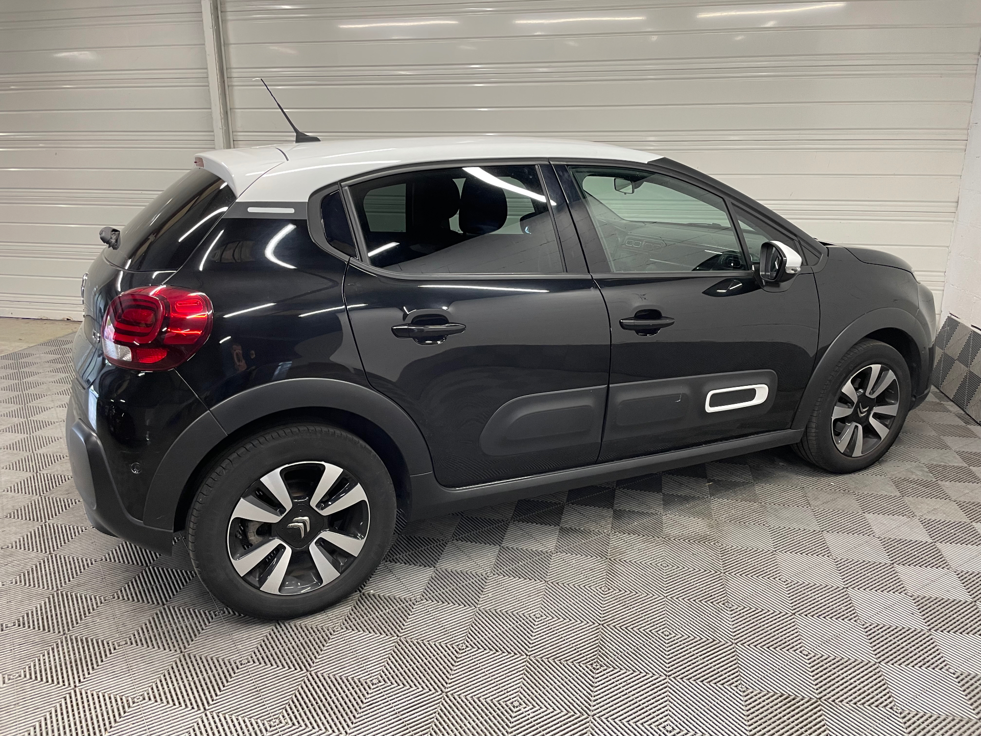 CITROEN C3 PureTech 110 S&S BVM6 Shine