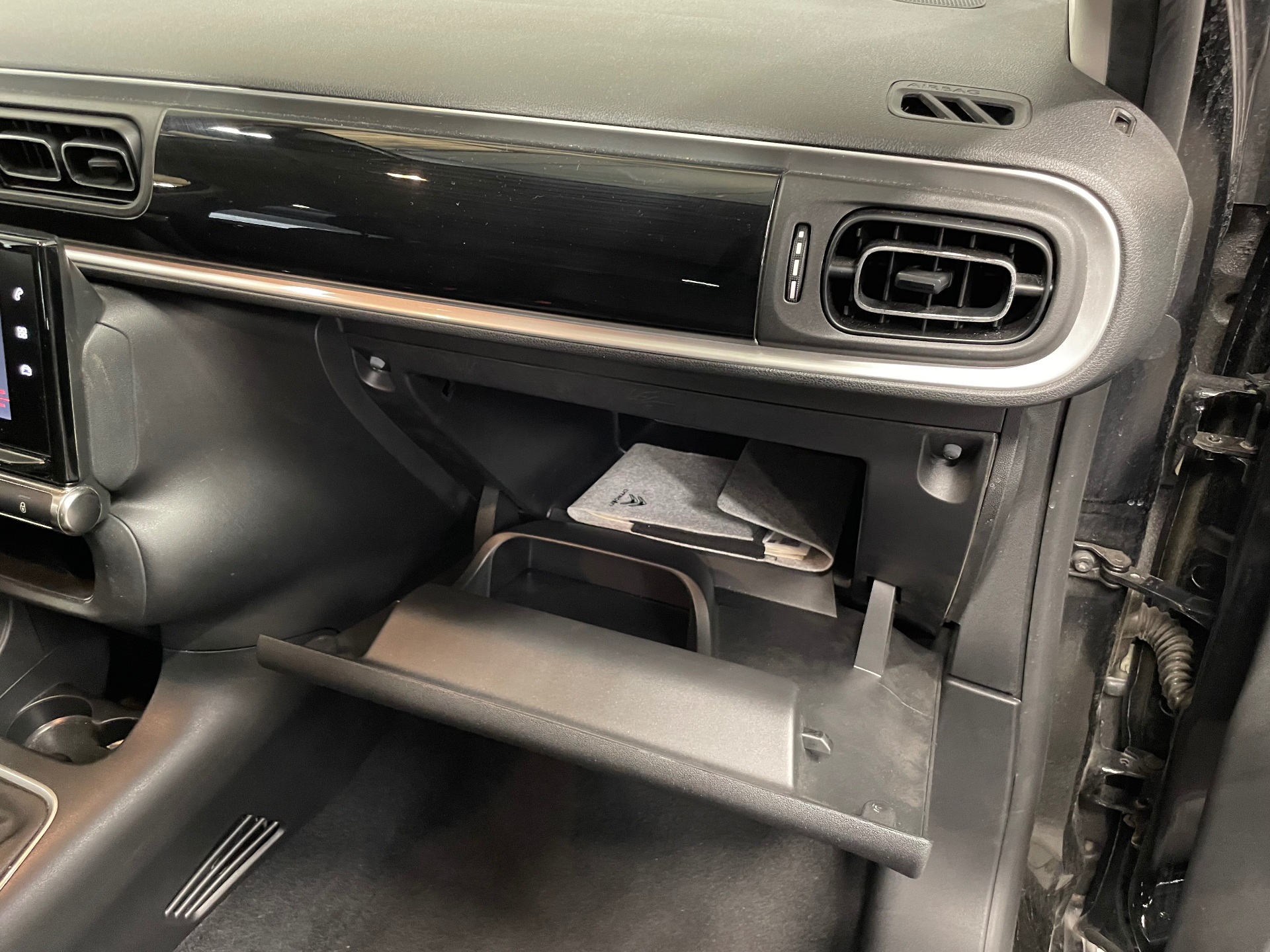 CITROEN C3 PureTech 110 S&S BVM6 Shine