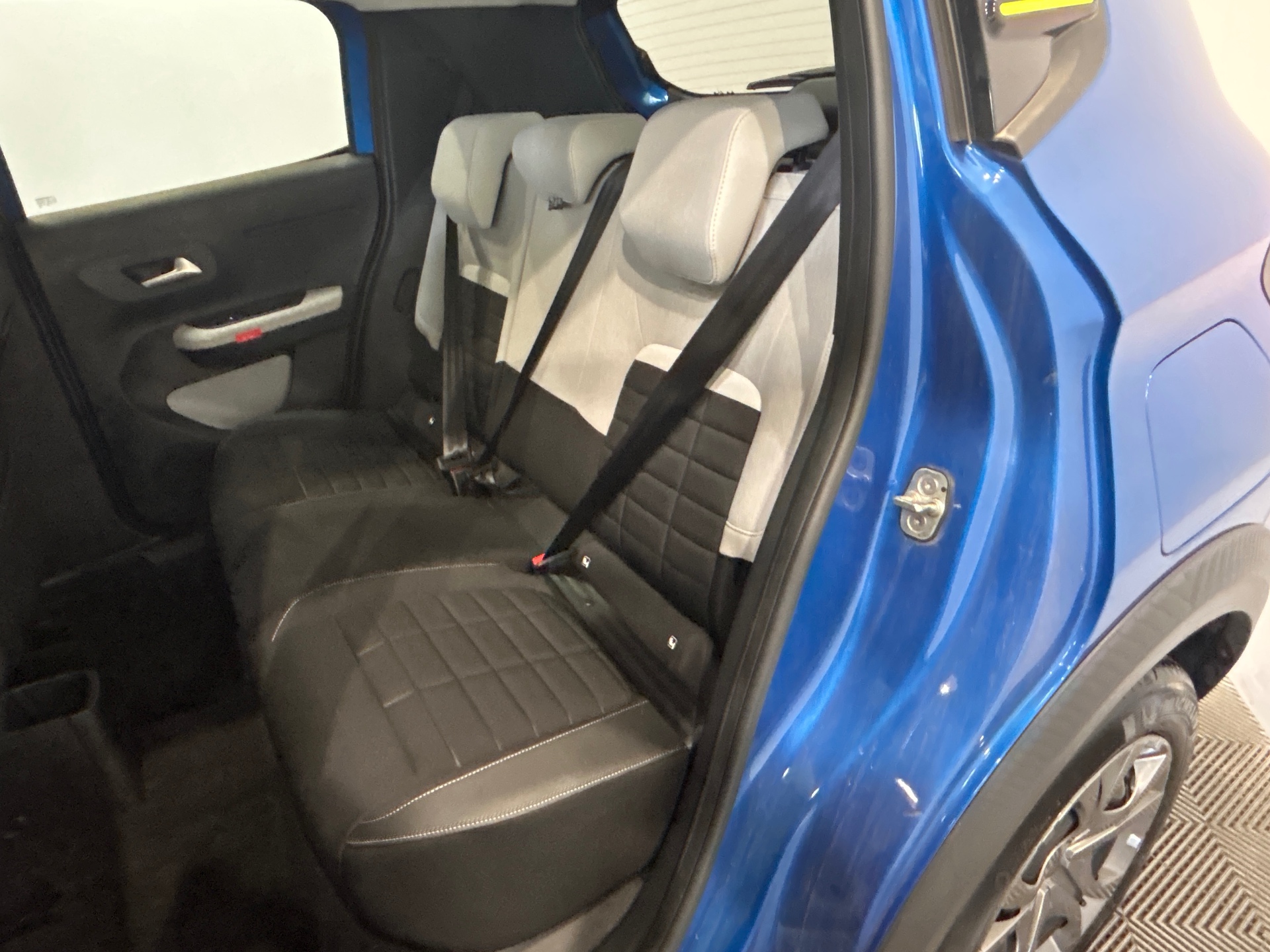 CITROEN C3 Turbo 100ch boîte manuelle MAX