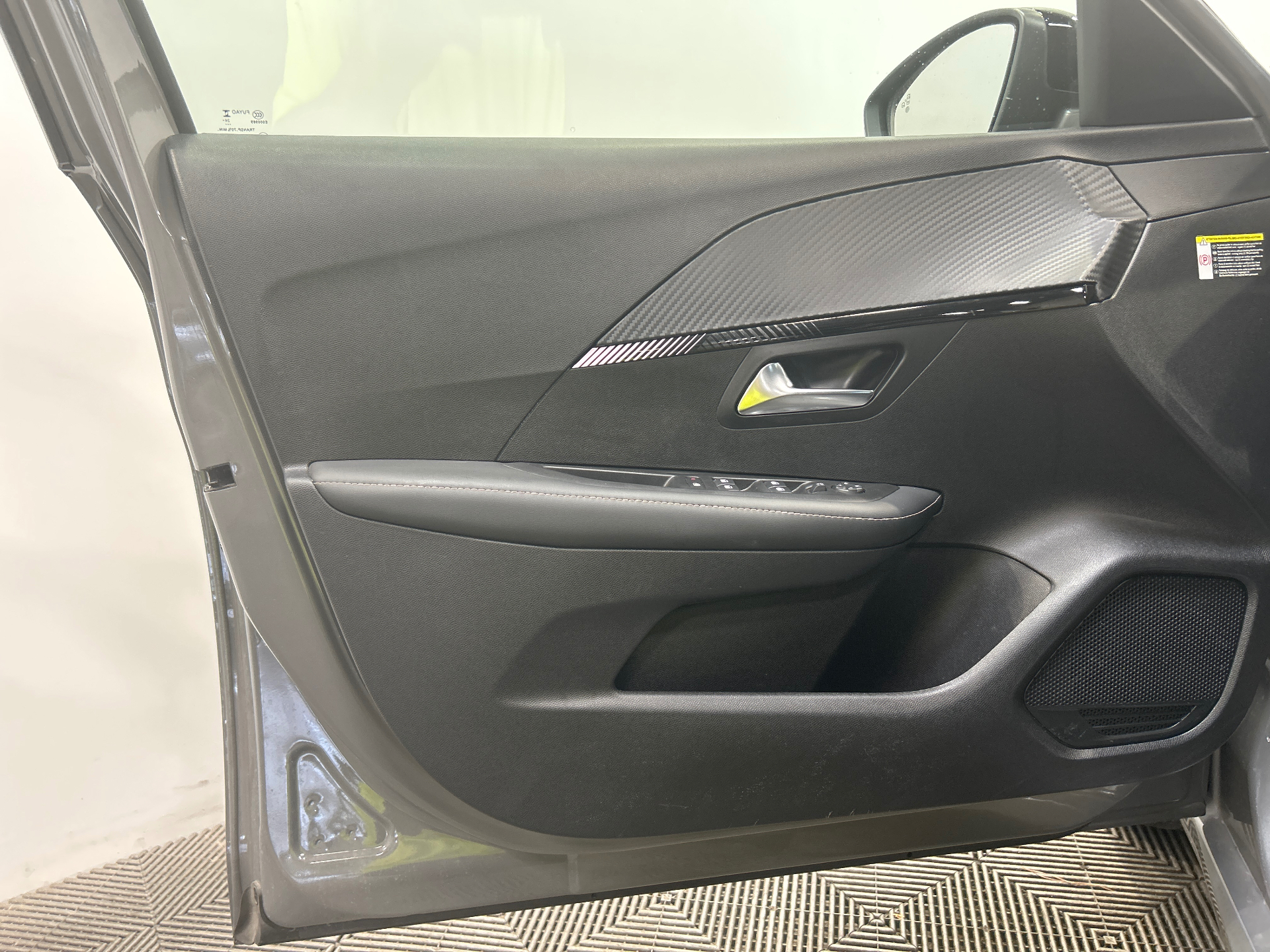 PEUGEOT 208 Allure 100 ch BVM6