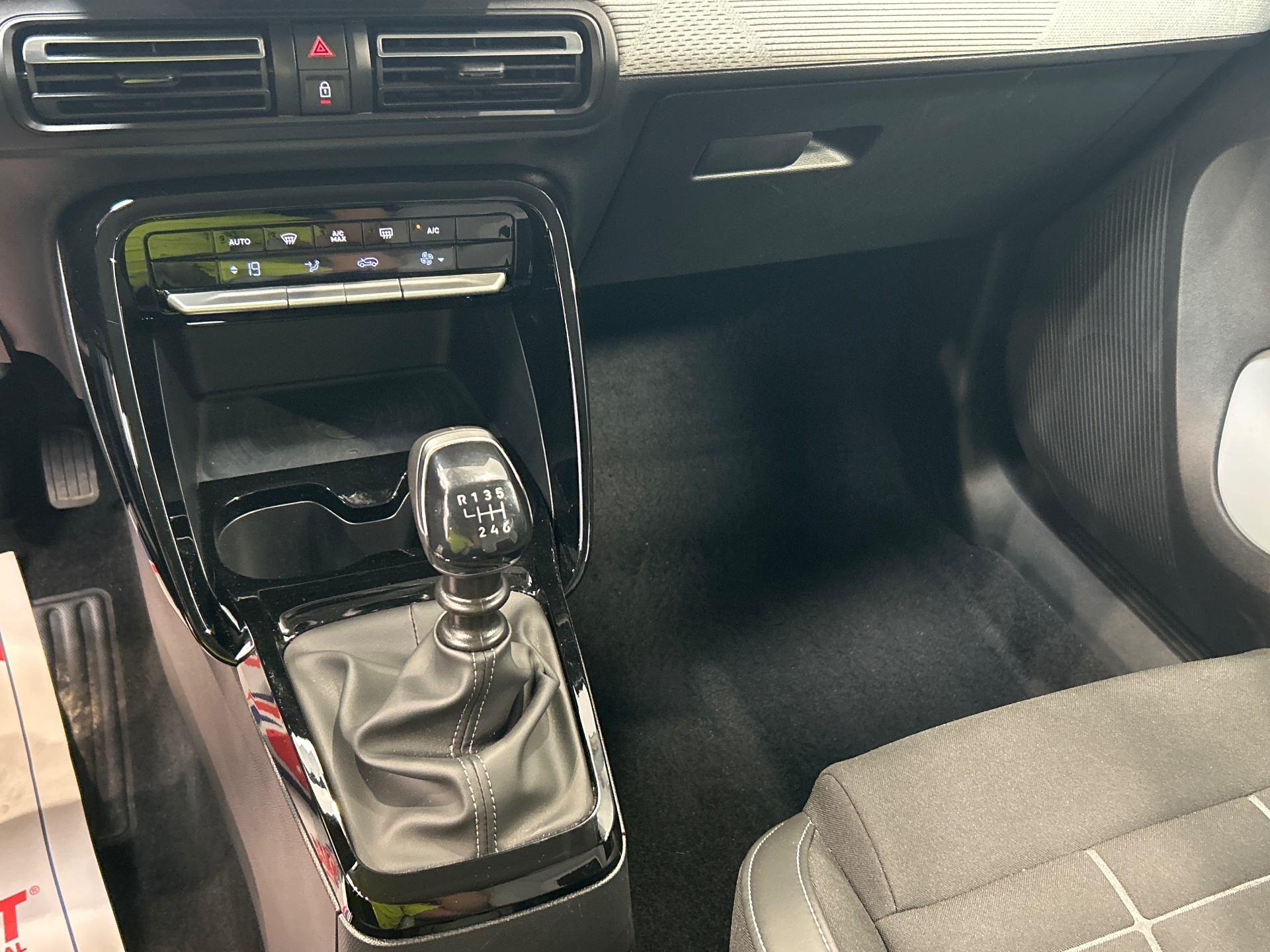 CITROEN C3 Turbo 100ch boîte manuelle MAX