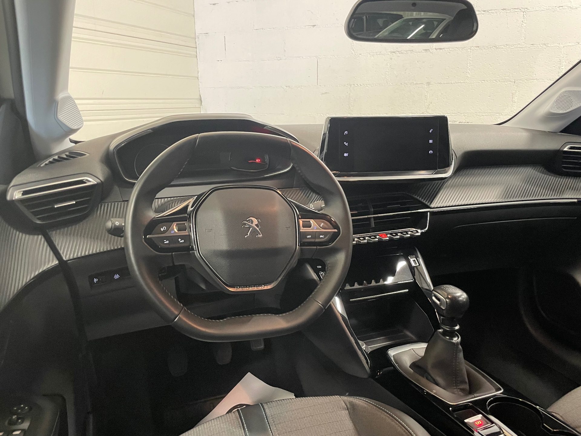 PEUGEOT 208 ALLURE PURETECH 100 BVM
