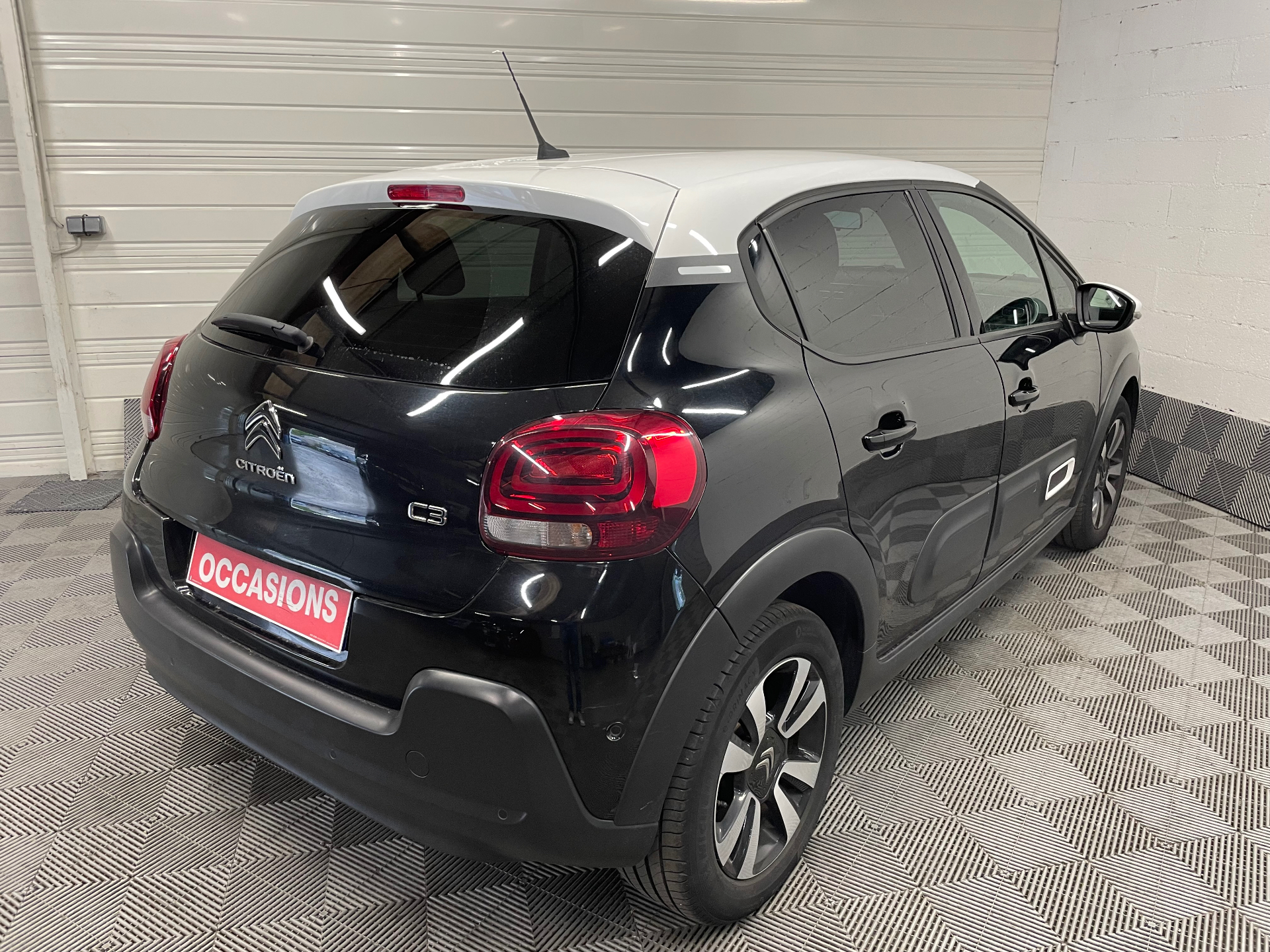 CITROEN C3 PureTech 110 S&S BVM6 Shine