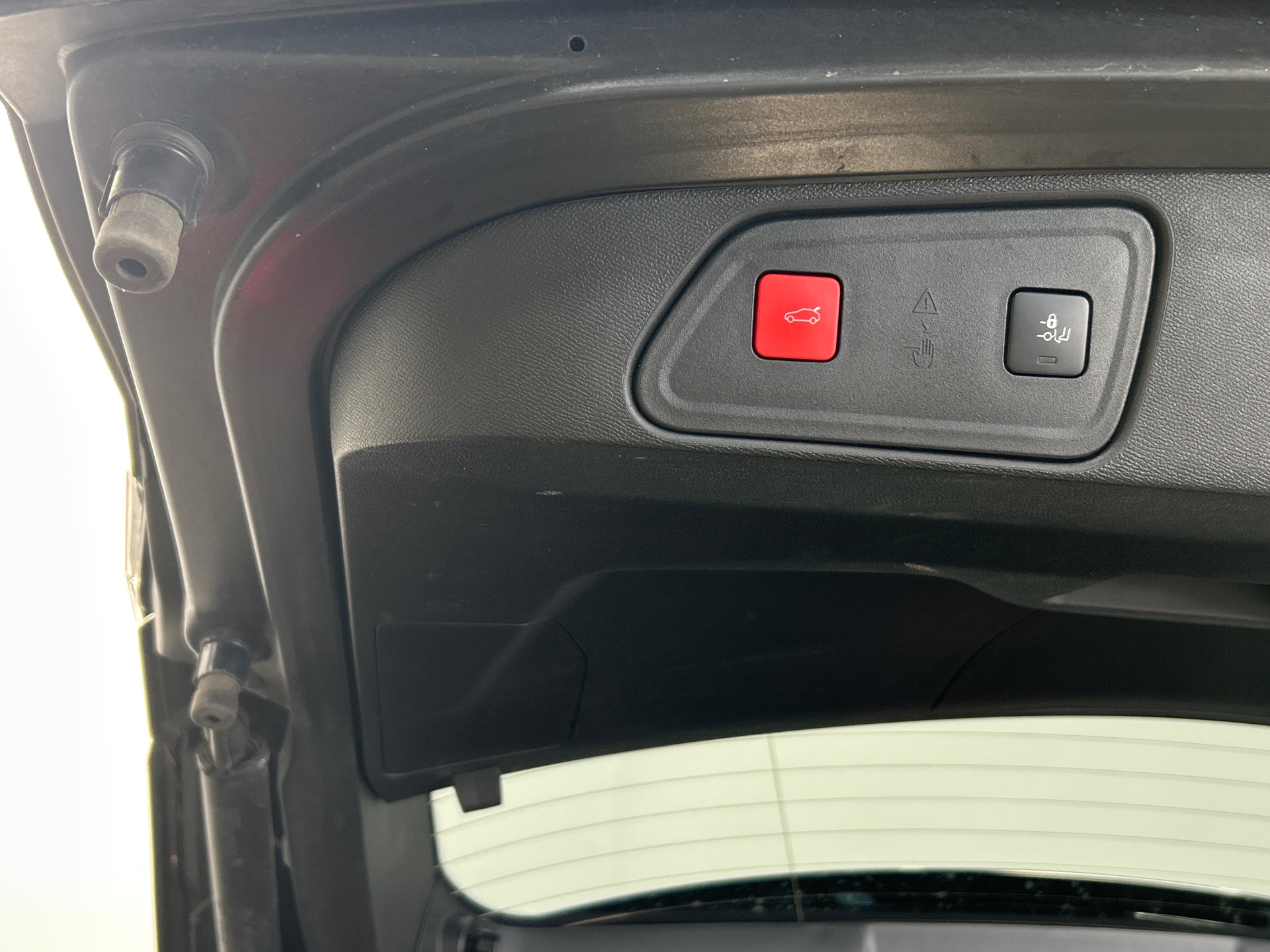 PEUGEOT 3008 ALLURE PACK HYBRID 136 CH E-DCS6