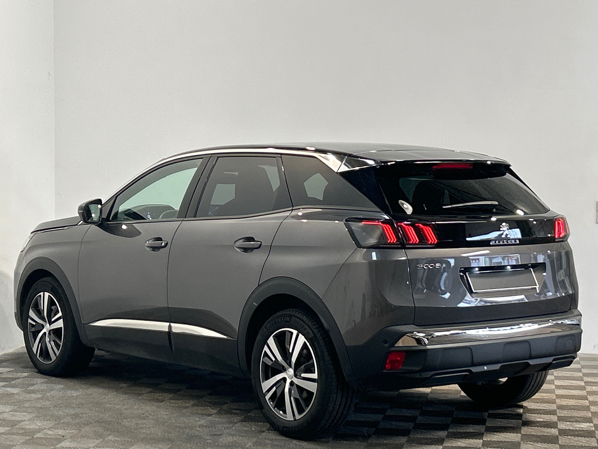PEUGEOT 3008 ALLURE PACK HYBRID 136 CH E-DCS6
