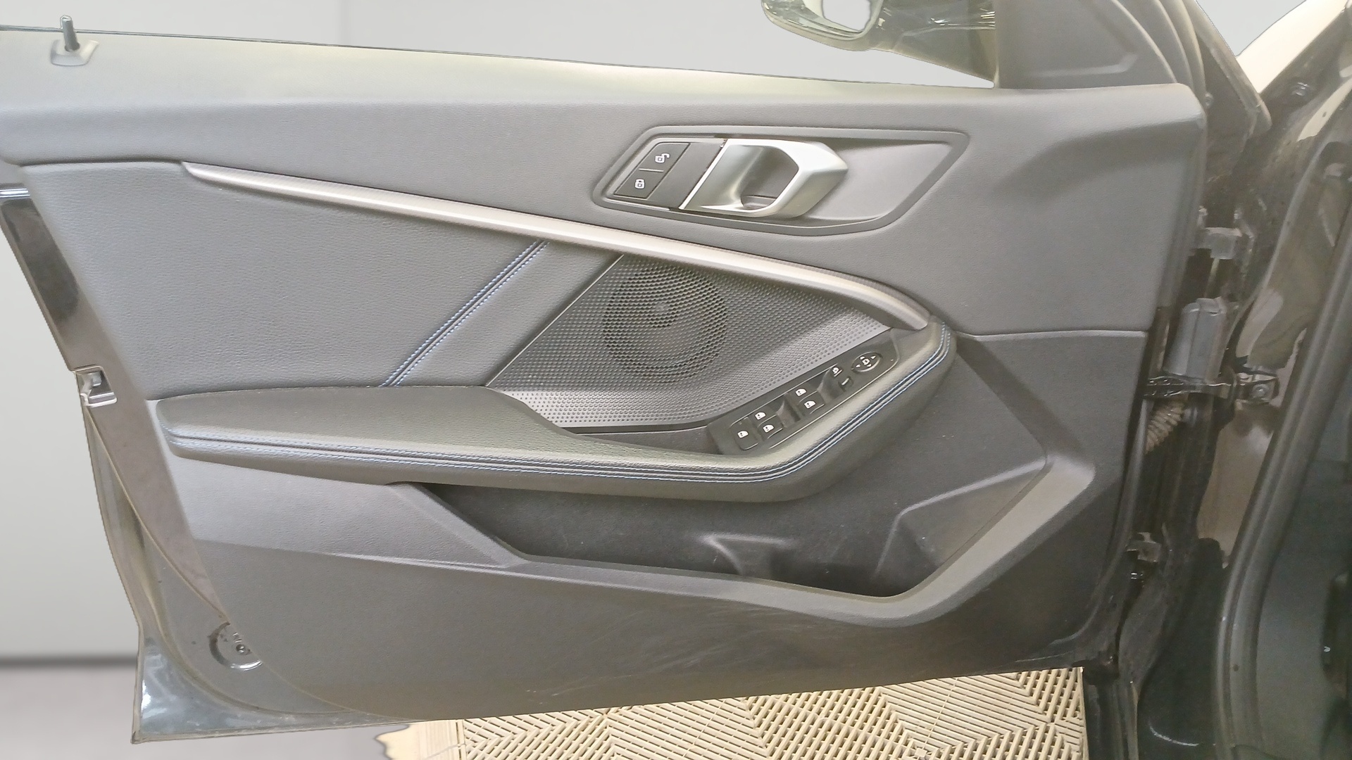BMW SERIE 1 F40 118i 136 ch DKG7 M Sport