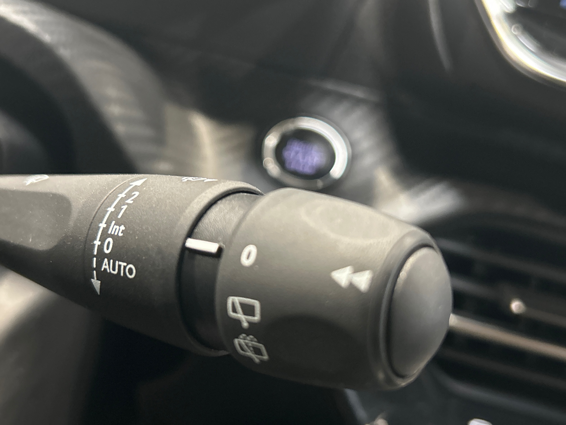 PEUGEOT 208 GT Hybrid 110 ch e-DCS6