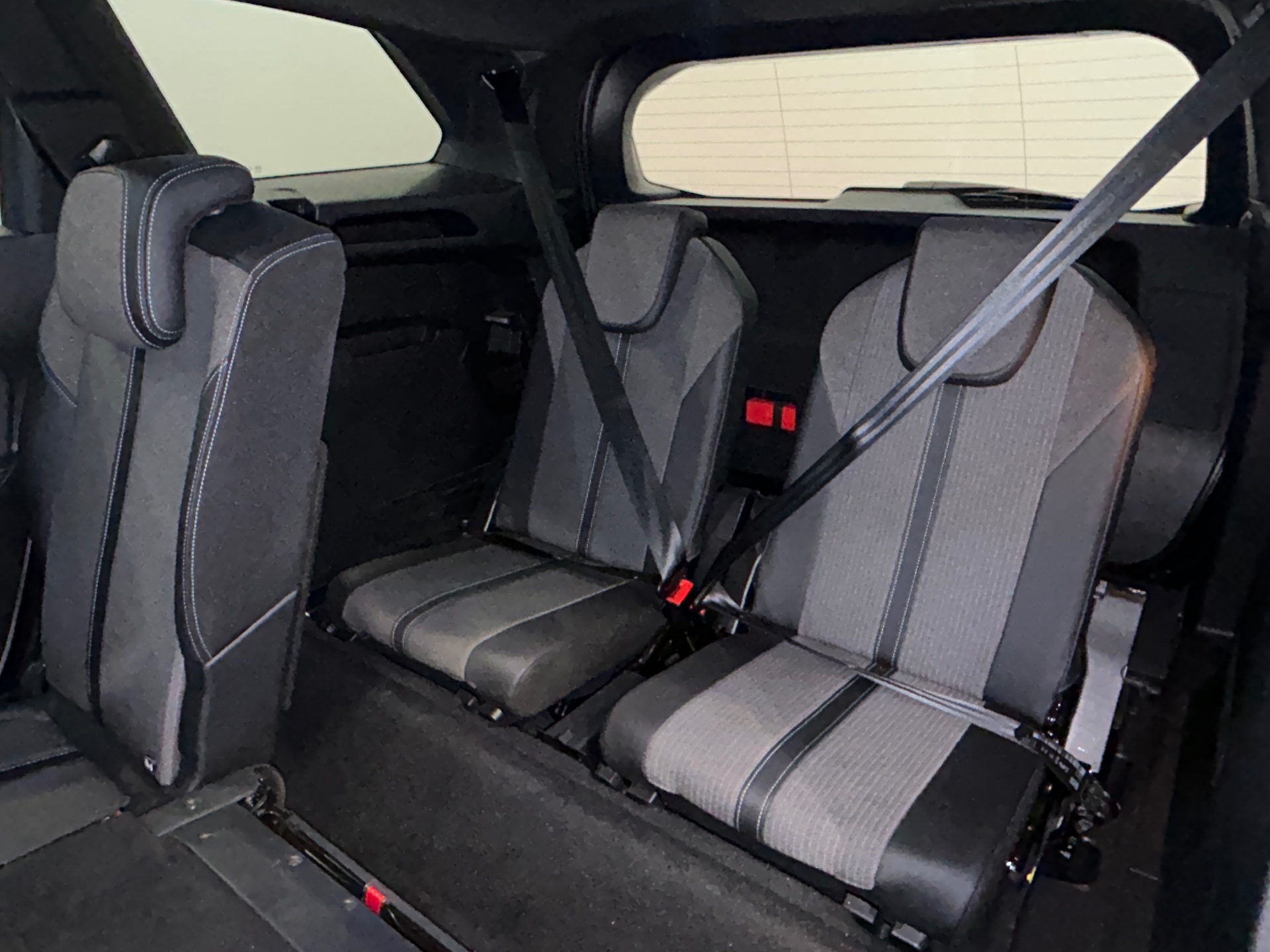 PEUGEOT 5008 ALLURE PK BHDI 130 S&S EAT8