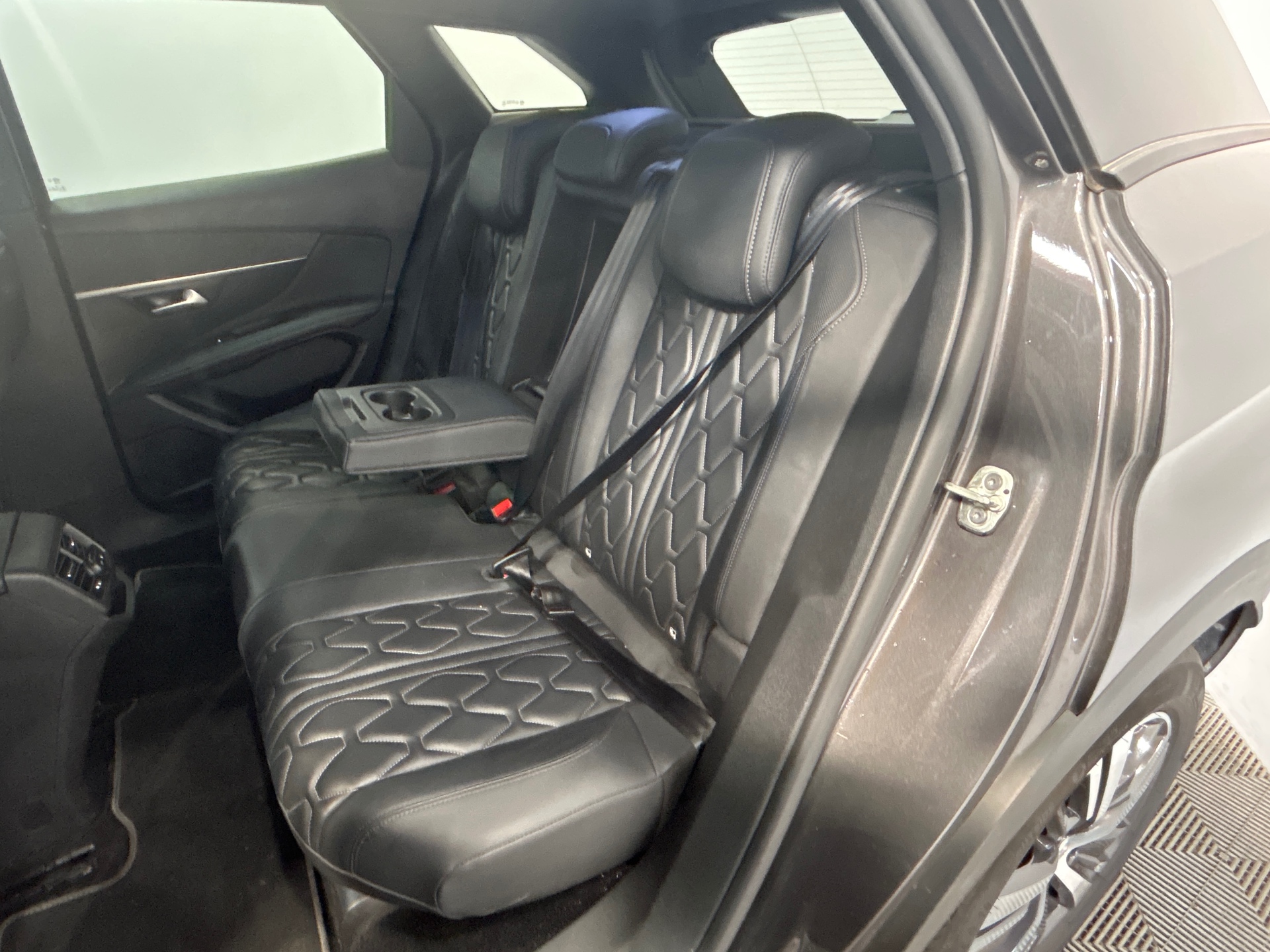 PEUGEOT 3008 ALLURE PACK HYBRID 136 CH E-DCS6
