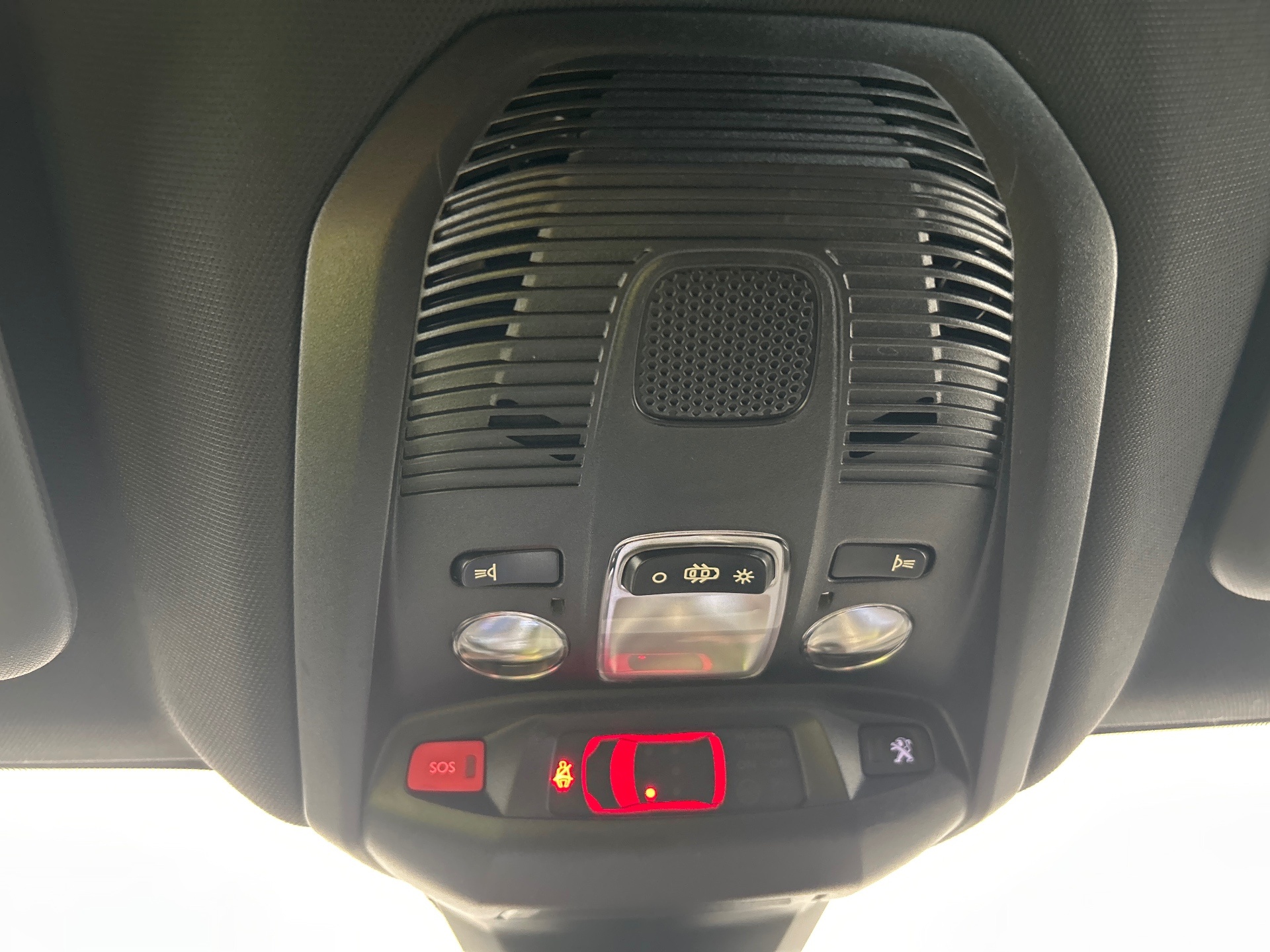 PEUGEOT 3008 ALLURE PACK HYBRID 136 CH E-DCS6