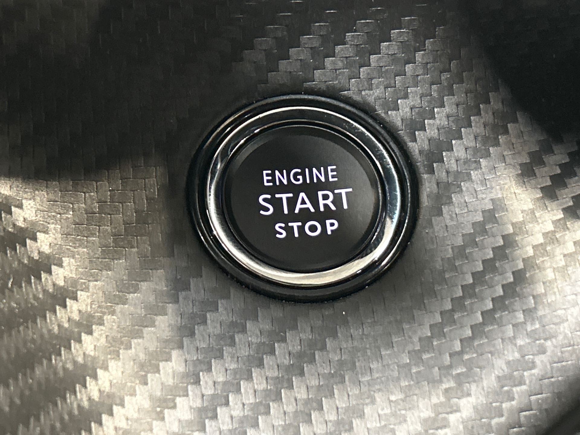 PEUGEOT 208 GT Hybrid 110 ch e-DCS6