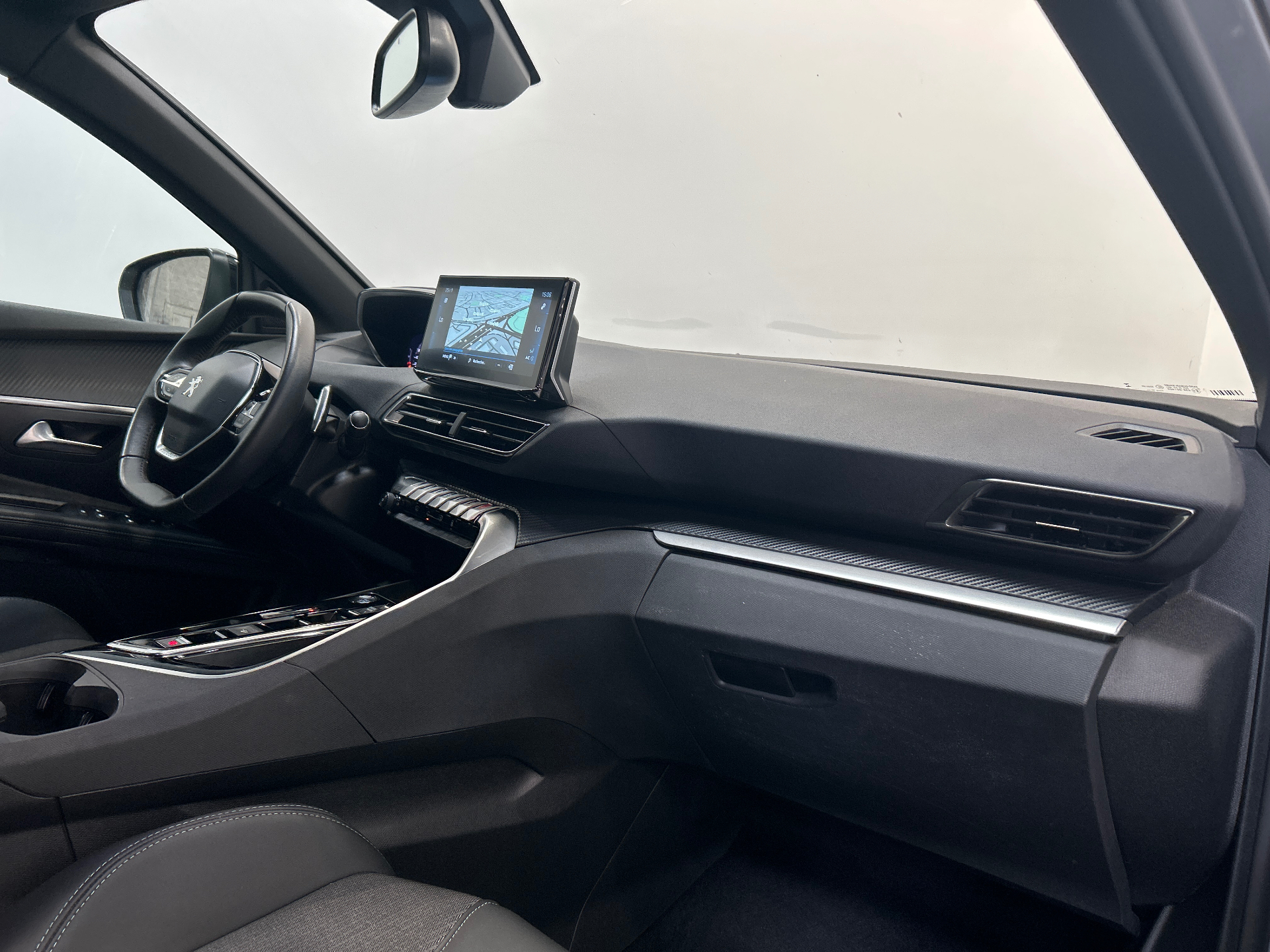 PEUGEOT 5008 ALLURE PK BHDI 130 S&S EAT8