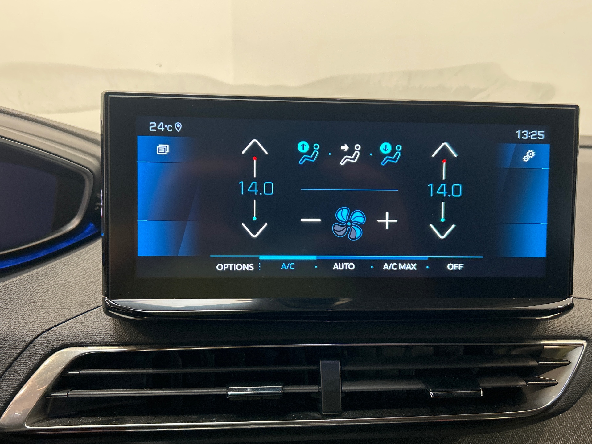 PEUGEOT 3008 ALLURE PACK HYBRID 136 CH E-DCS6