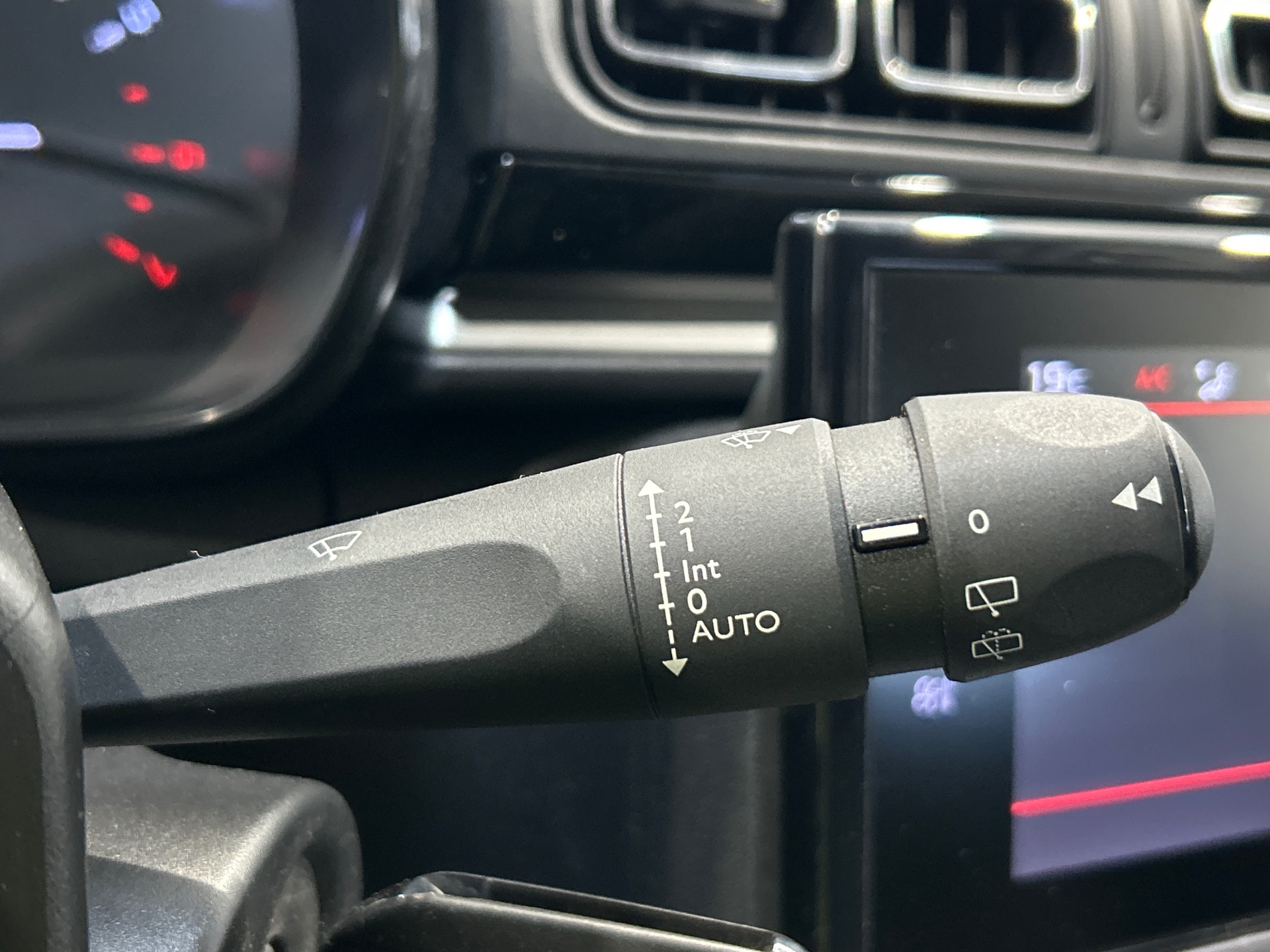 CITROEN C3 BHDI 100 S&S BVM6 SHINE EXP