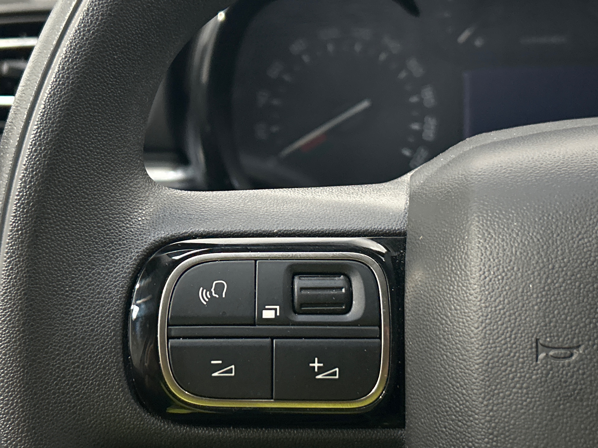 CITROEN C3 BHDI 100 S&S BVM6 SHINE EXP