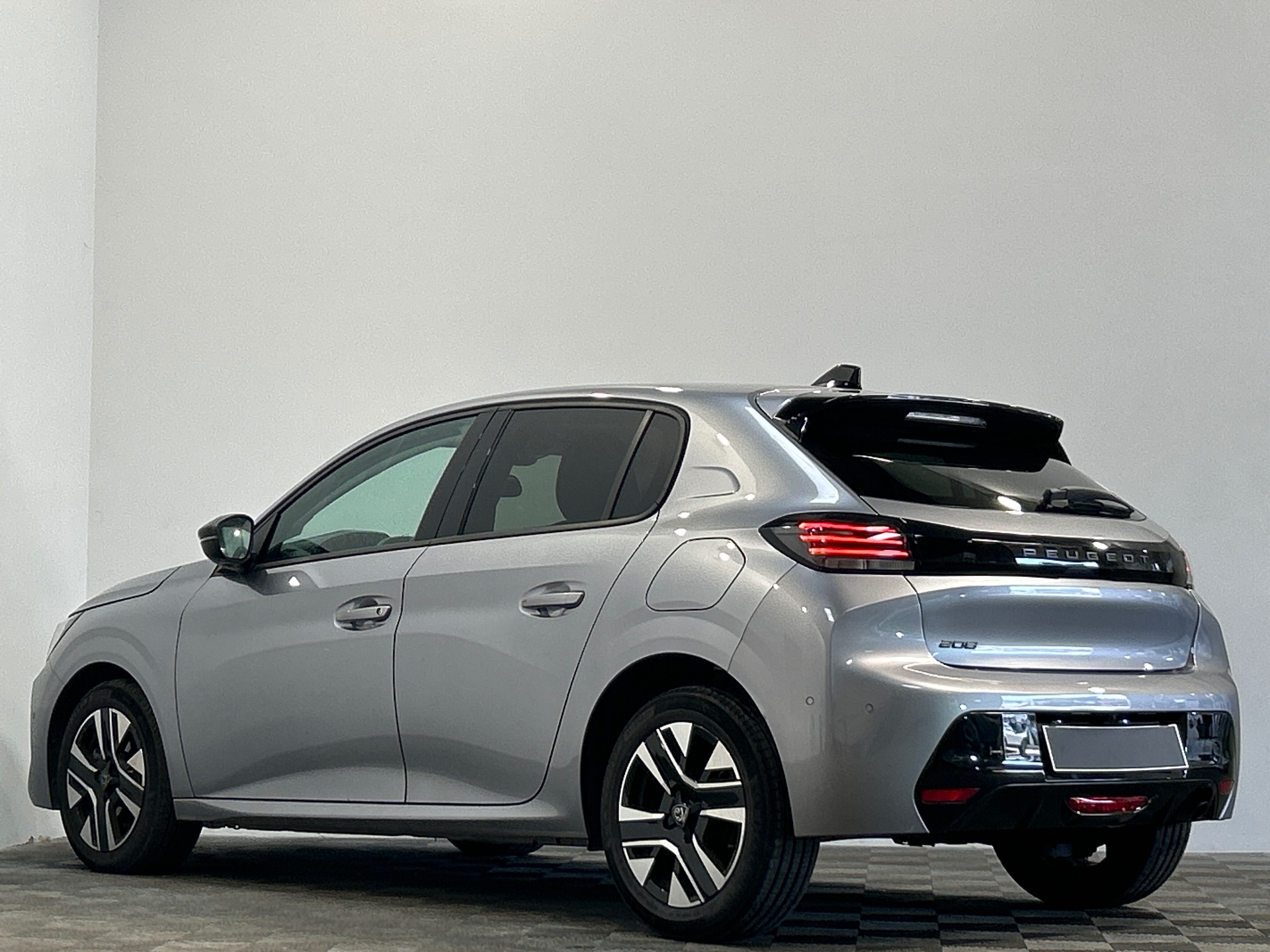 PEUGEOT 208 Allure 100 ch BVM6