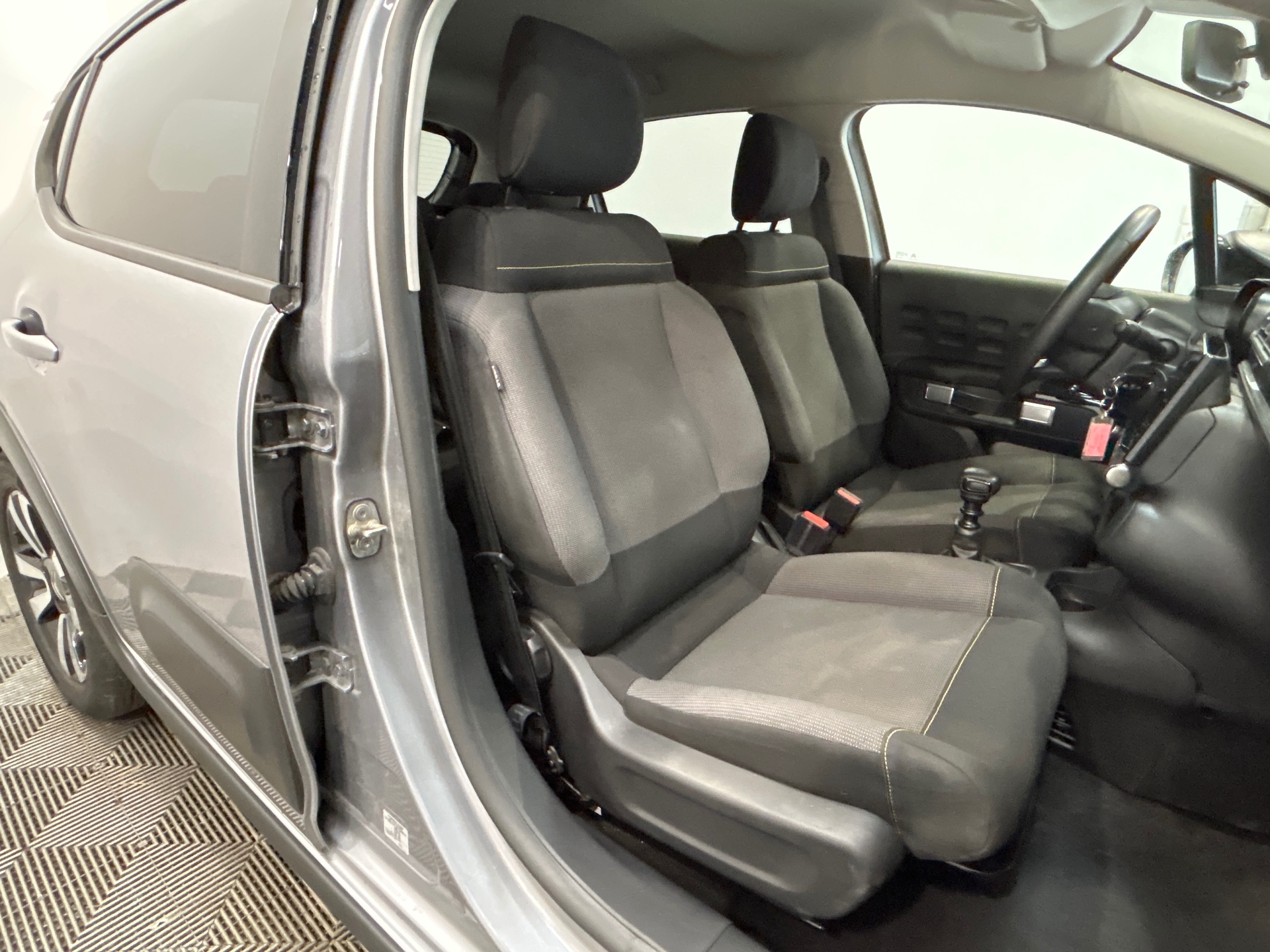 CITROEN C3 BHDI 100 S&S BVM6 SHINE EXP
