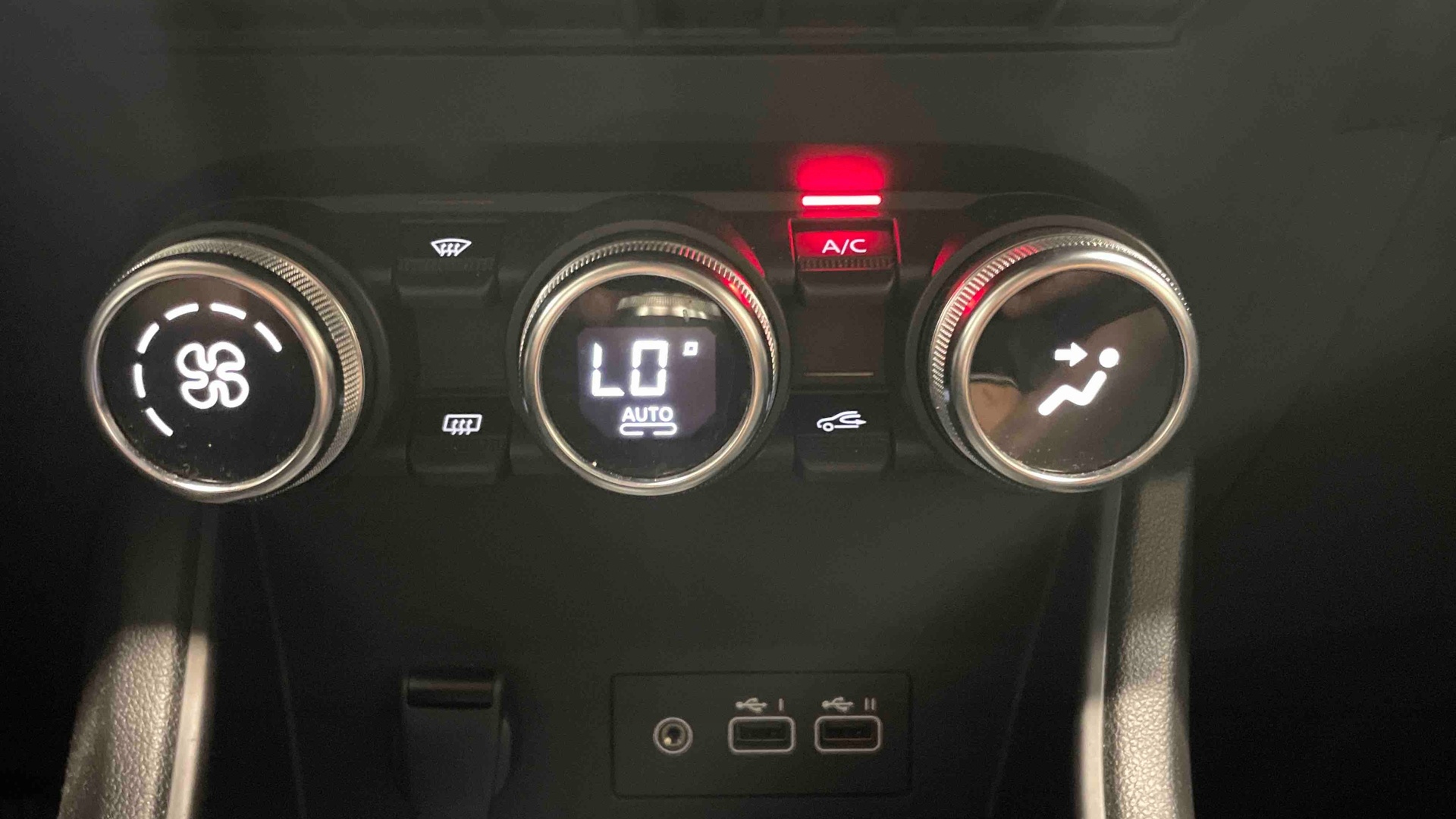 RENAULT CAPTUR TCe 90 Techno