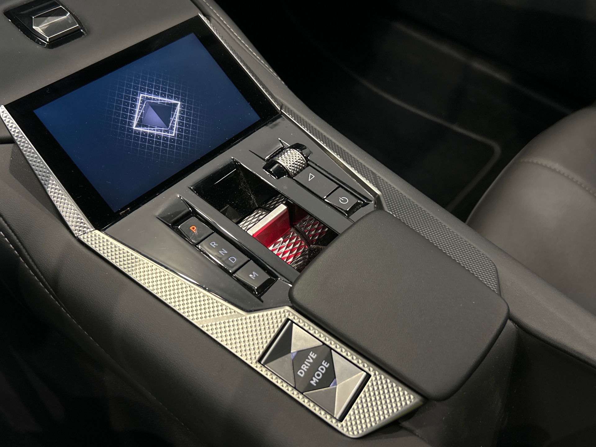 DS DS 4 4 PureTech 130 Automatique RIVOLI