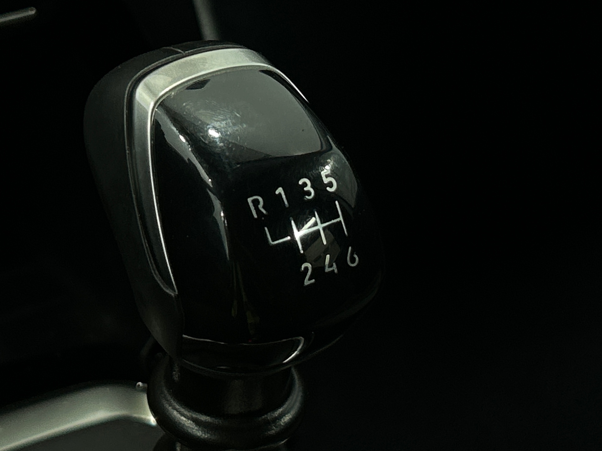 PEUGEOT 208 Allure 100 ch BVM6