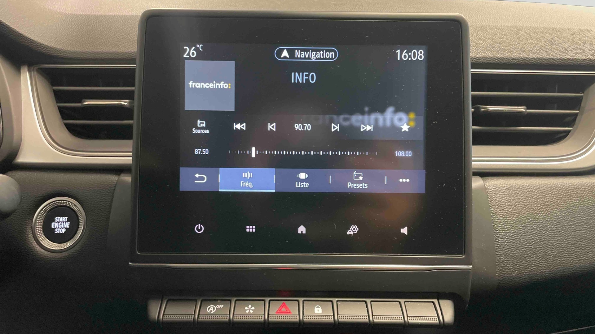 RENAULT CAPTUR TCe 90 Techno