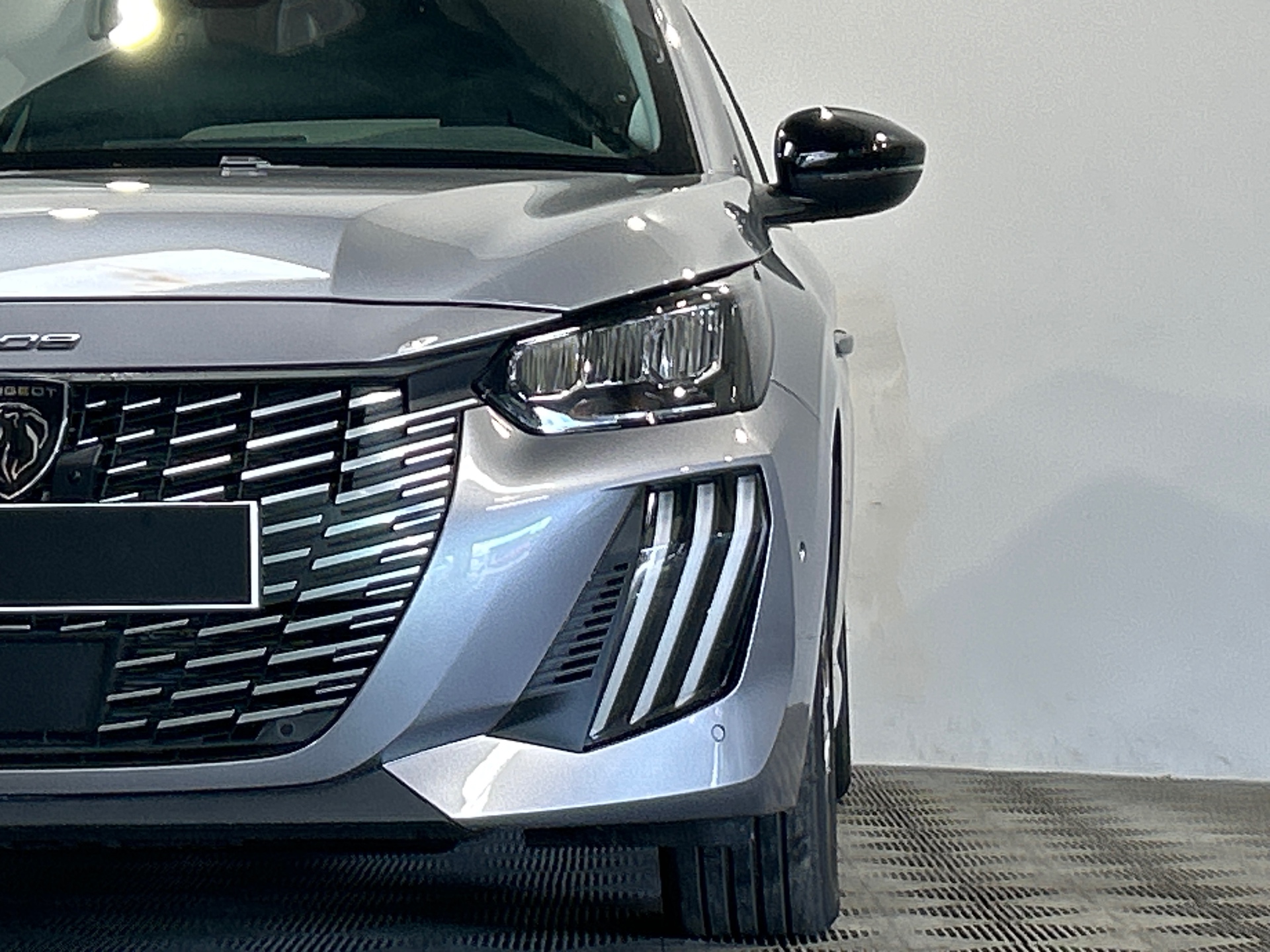 PEUGEOT 208 Allure 100 ch BVM6
