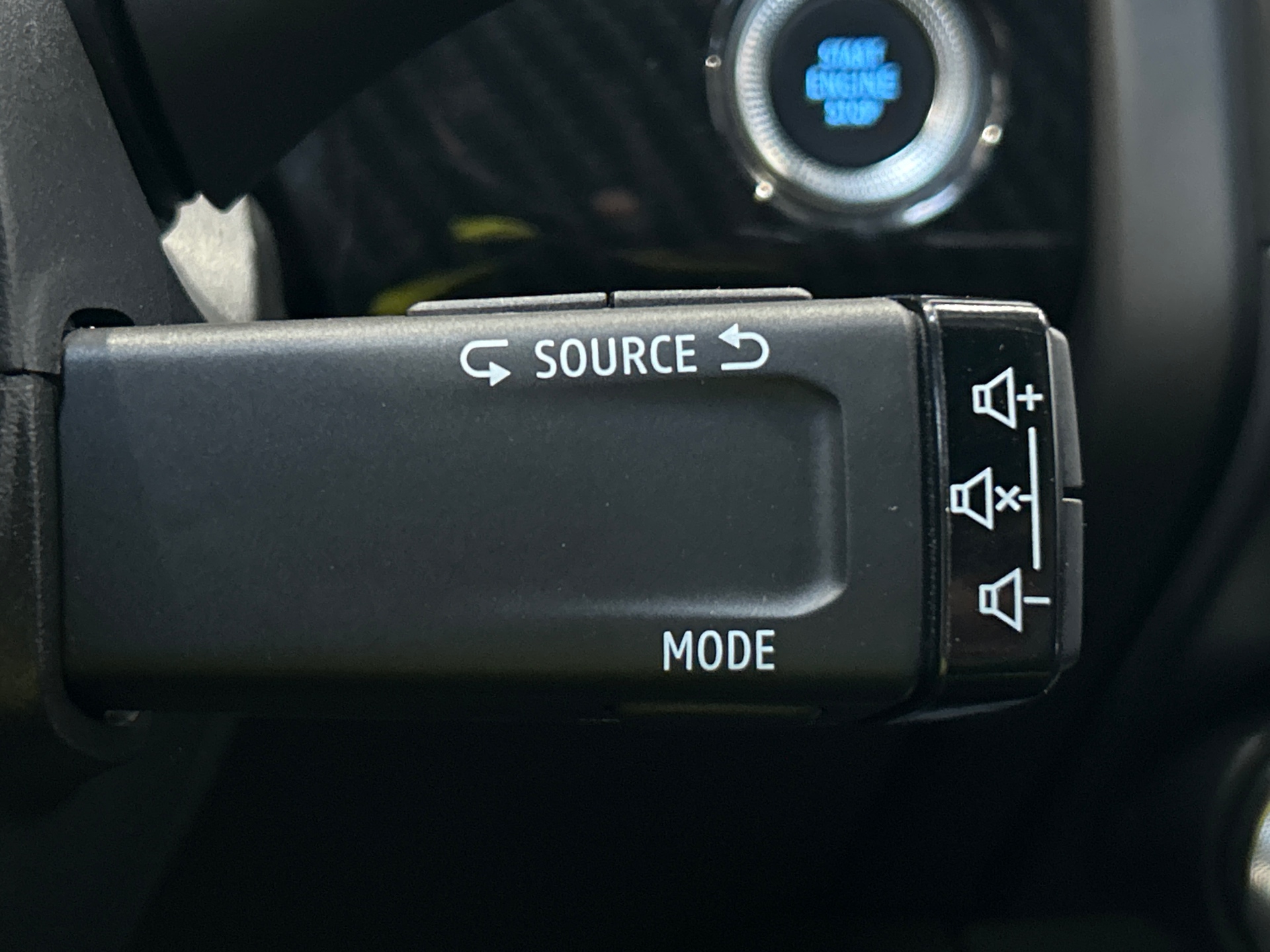 RENAULT ARKANA E-Tech 145 - 21B R.S. Line