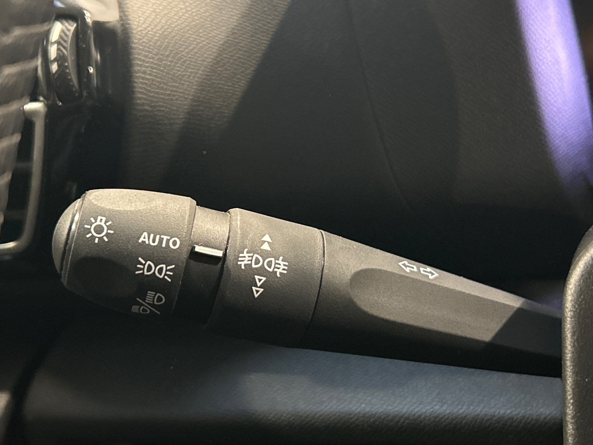 CITROEN C4 PT130 S&S BVM6 FEELPK