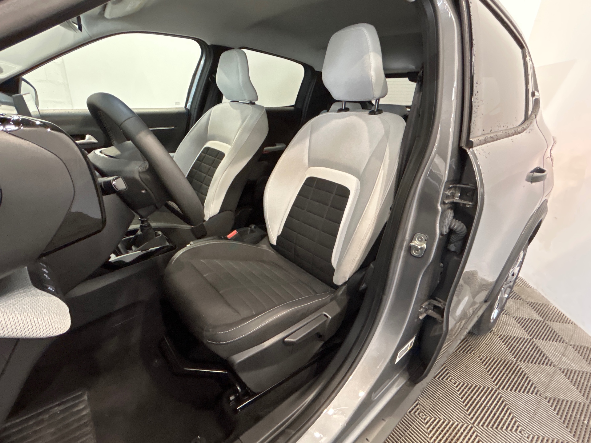 CITROEN C3 Turbo 100ch boîte manuelle MAX