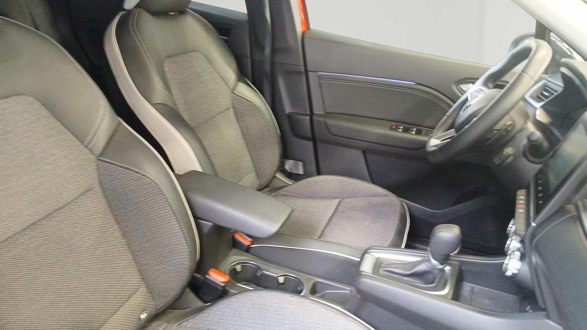 RENAULT CAPTUR techno mild hybrid 160 EDC