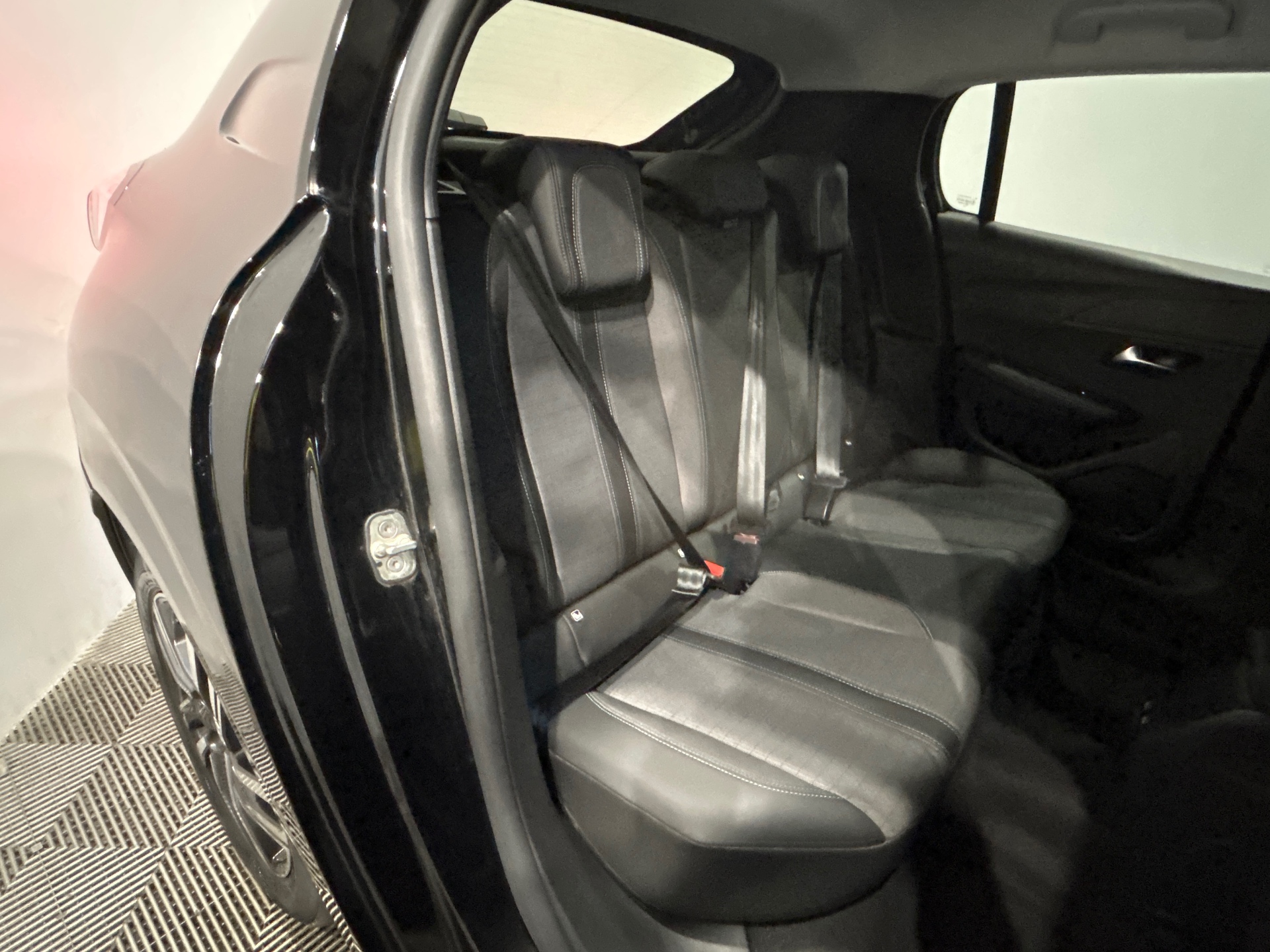 PEUGEOT 208 ALLURE PACK PURETECH 100 S&S BVM6