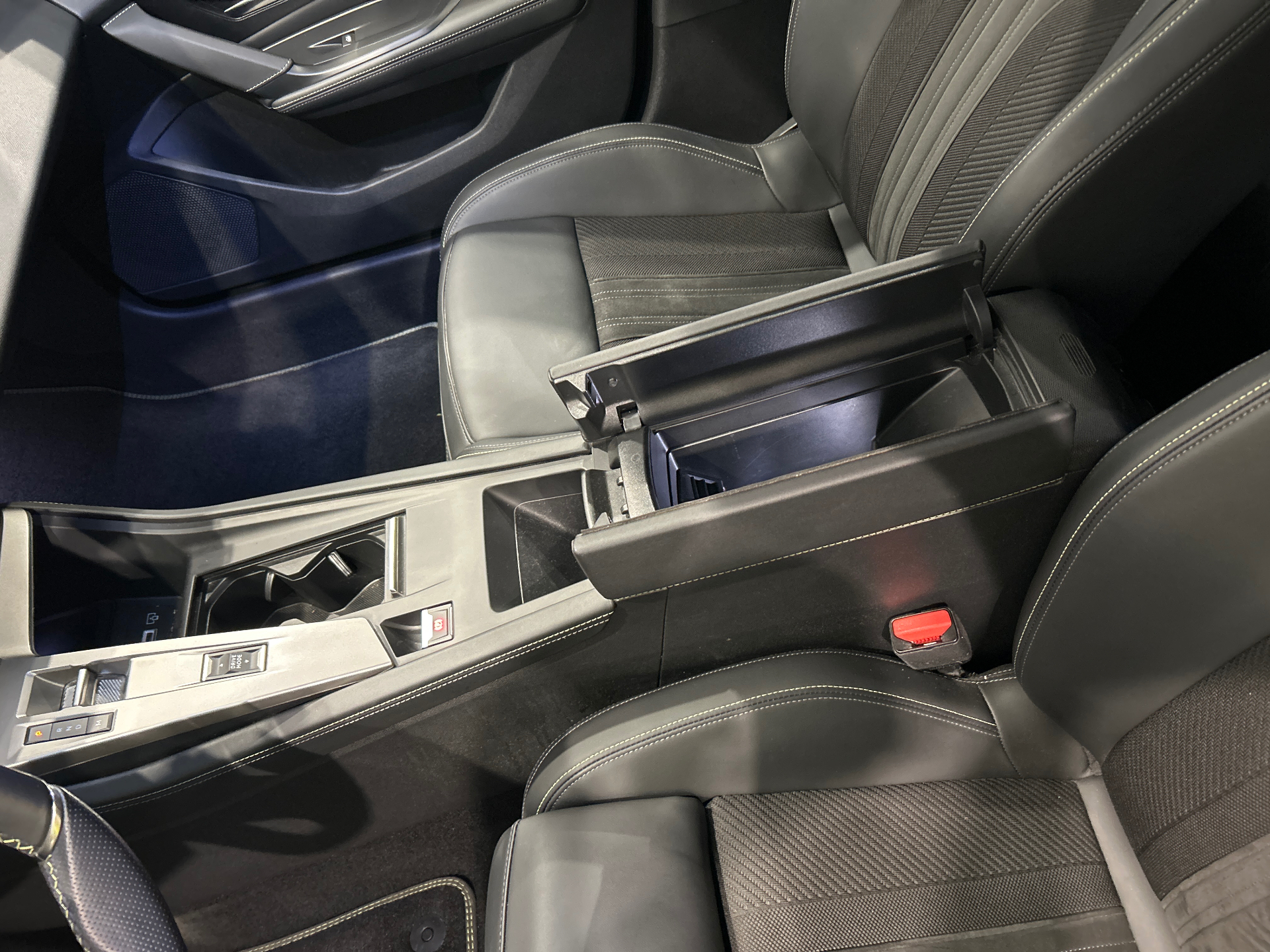 PEUGEOT 408 GT PT130 S&S EAT8