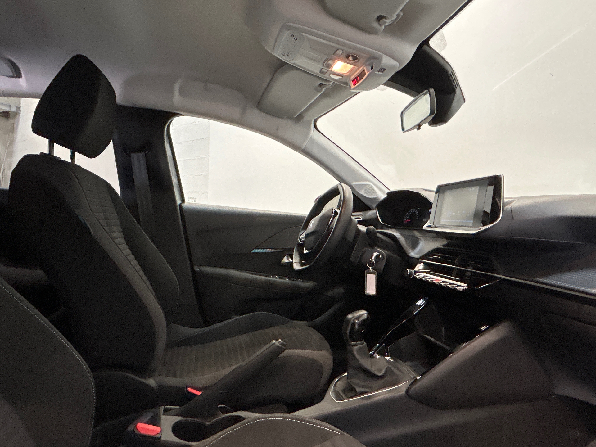 PEUGEOT 208 STYLE PURETECH 75 S&S BVM5