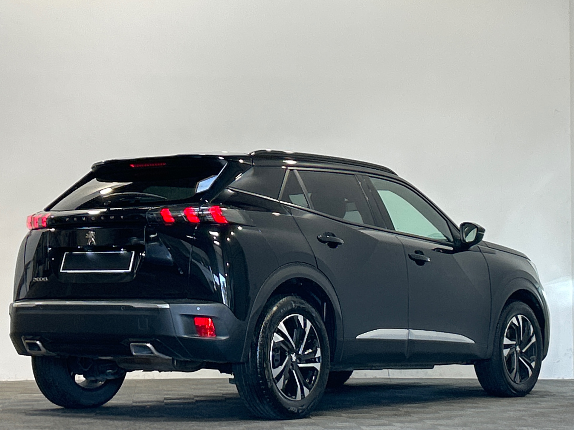 PEUGEOT 2008 ALLURE PT 130 S&S BVM6