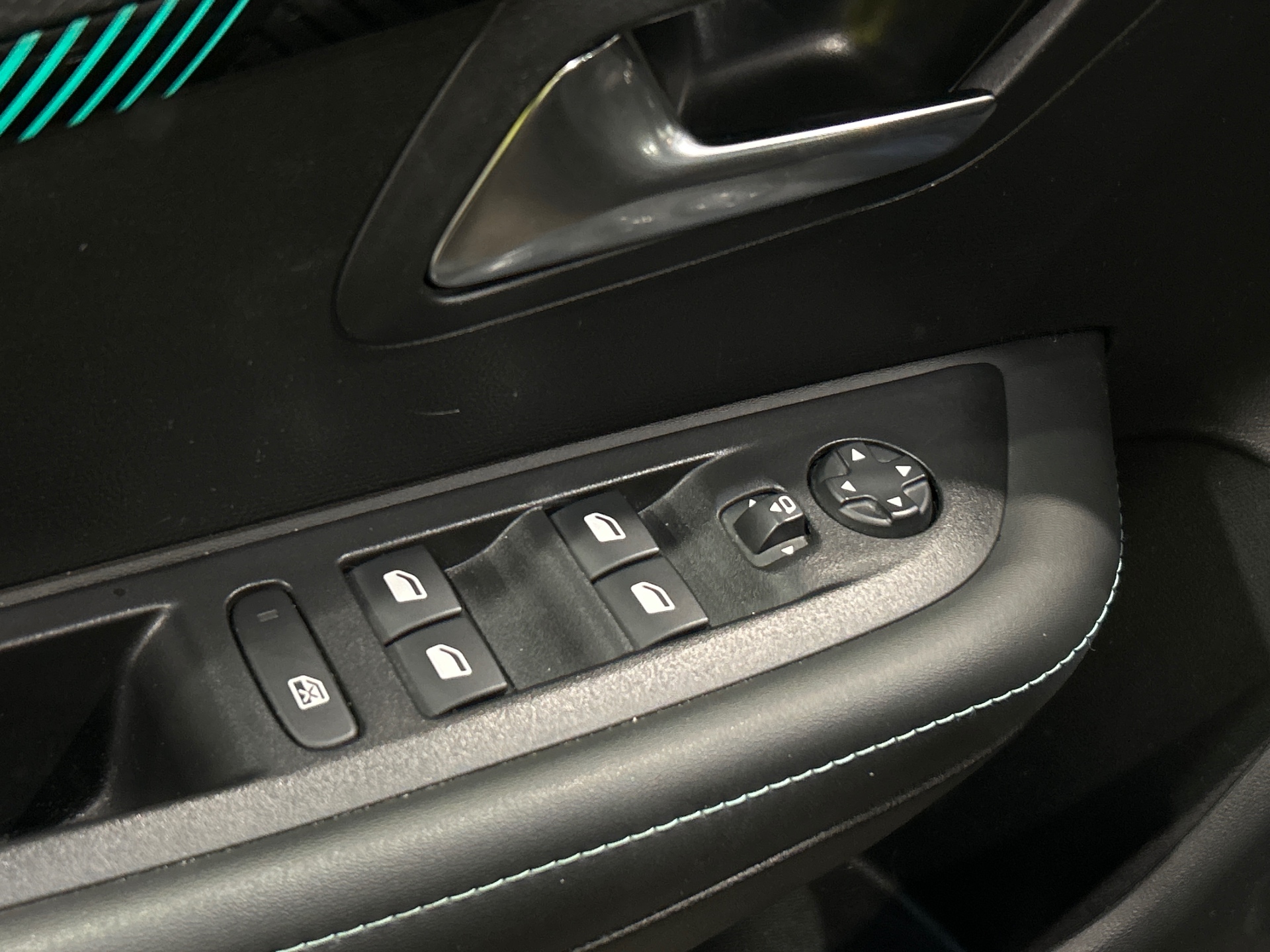 PEUGEOT 208 ALLURE PACK PURETECH 100 S&S BVM6