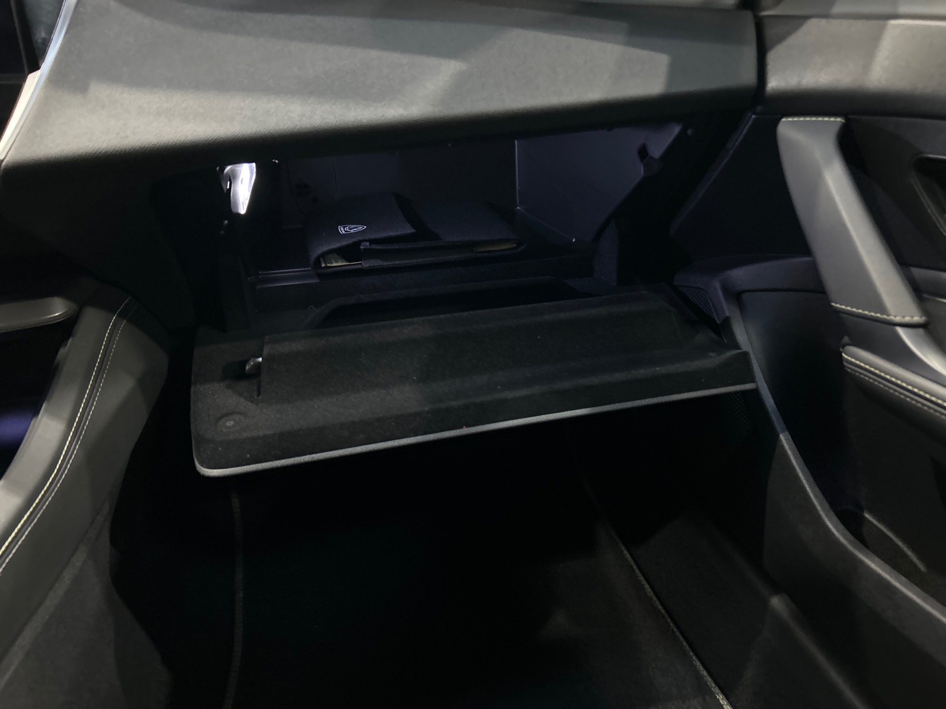 PEUGEOT 408 GT PT130 S&S EAT8
