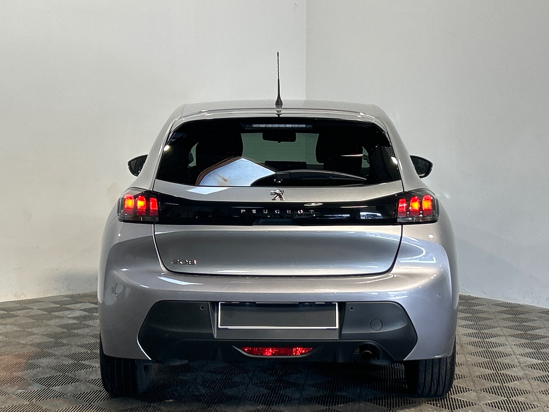 PEUGEOT 208 STYLE PURETECH 75 S&S BVM5