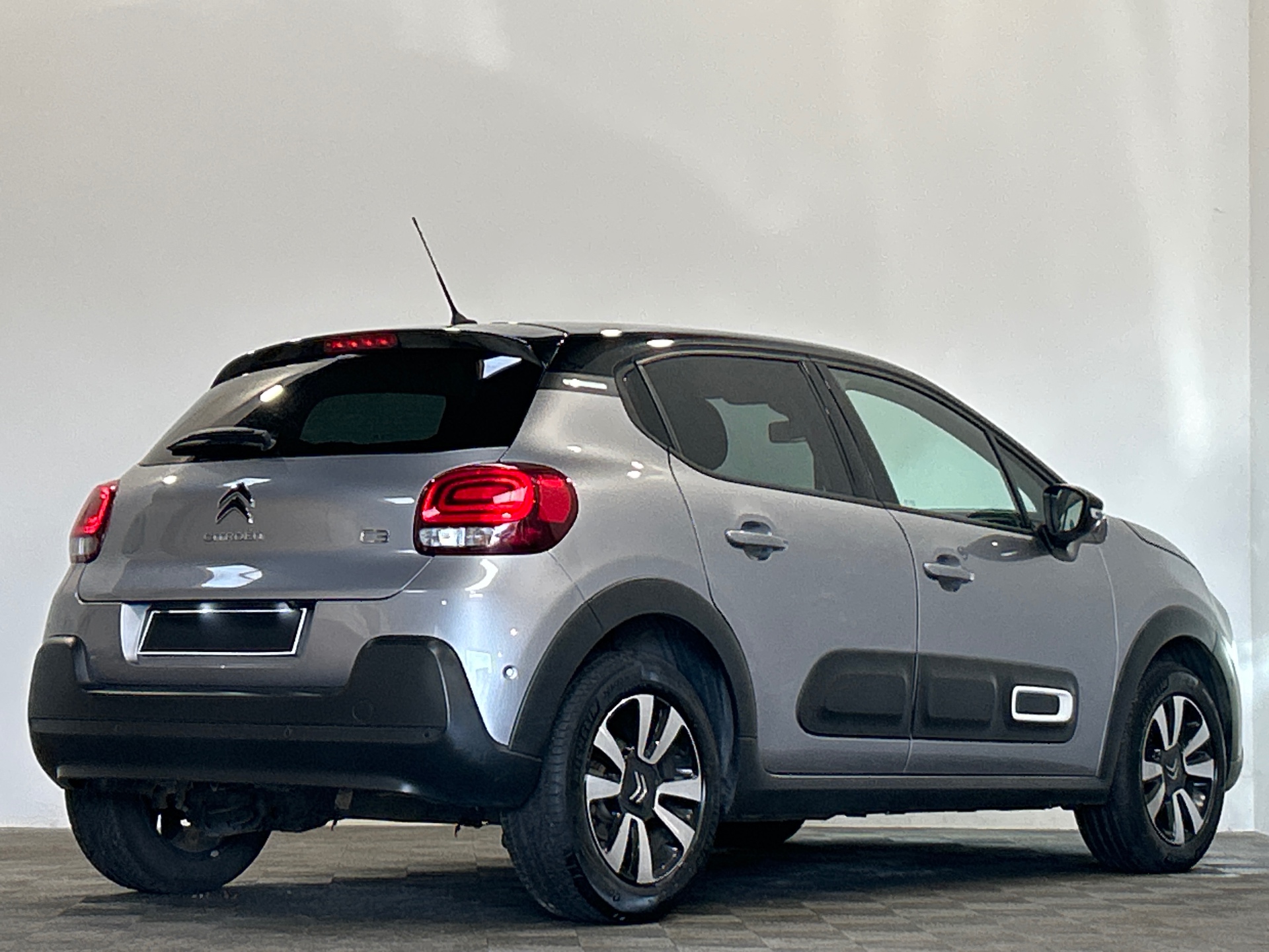 CITROEN C3 PT110 S&S BVM6 SHINE